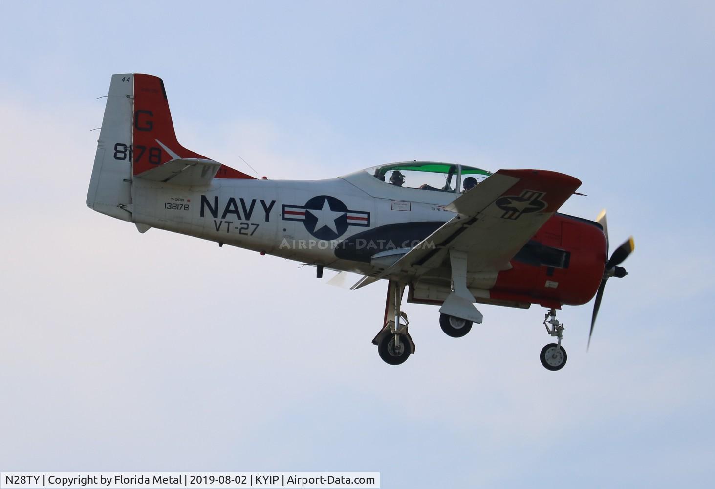 N28TY, North American T-28B C/N 138178, T-28 zx