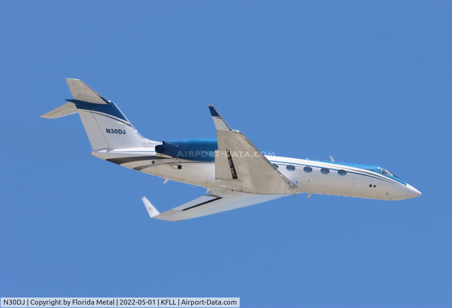 N30DJ, 1995 Gulfstream Aerospace G-IV C/N 1269, G-IV zx