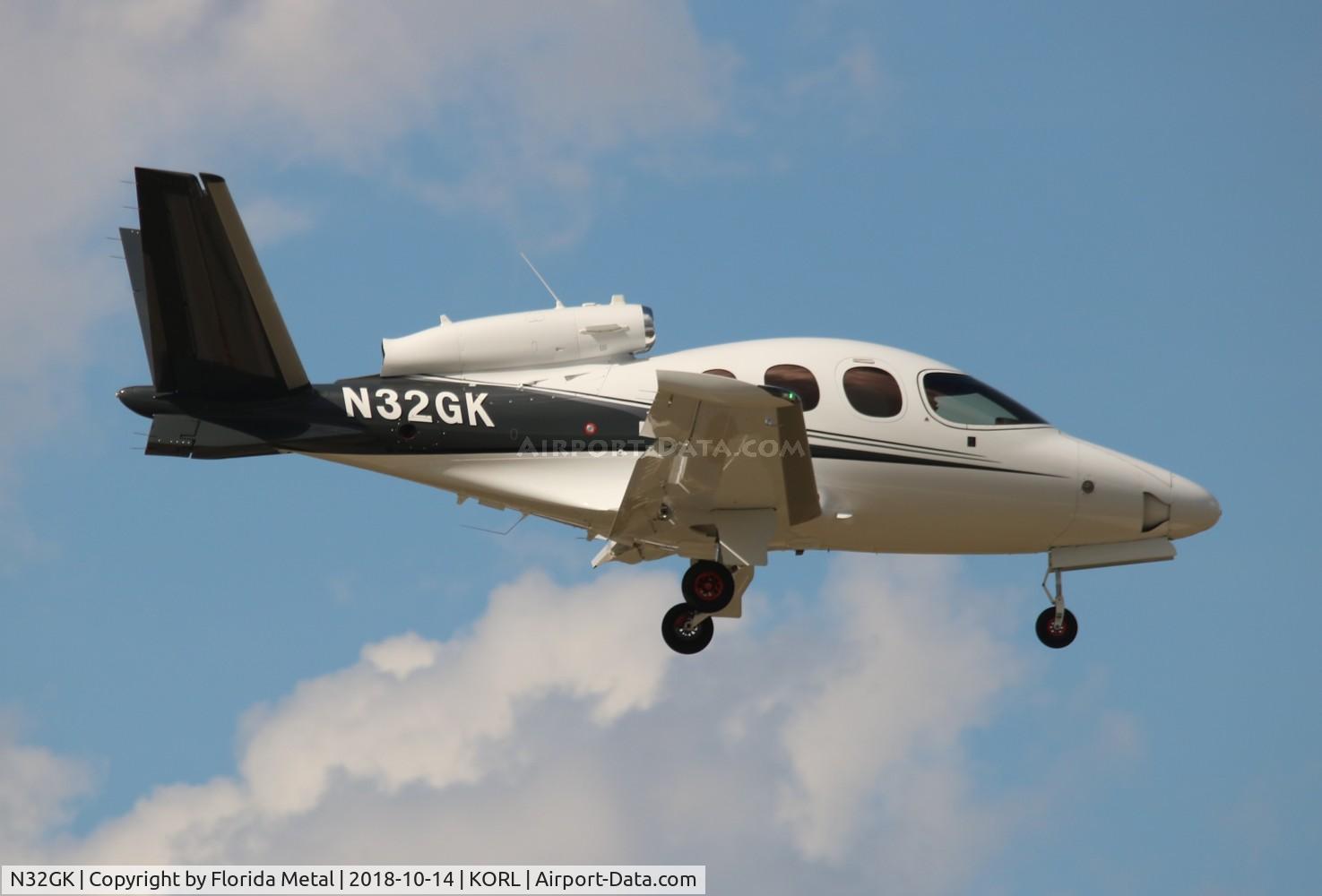 N32GK, 2017 Cirrus SF50 Vision C/N 0026, SF50 zx