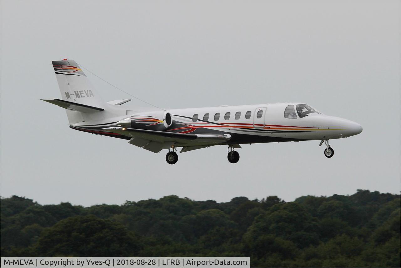 M-MEVA, 1996 Cessna 560 Citation Ultra C/N 560-0346, Cessna 560 Citation Ultra, On final rwy 07R, Brest-Bretagne airport (LFRB-BES)