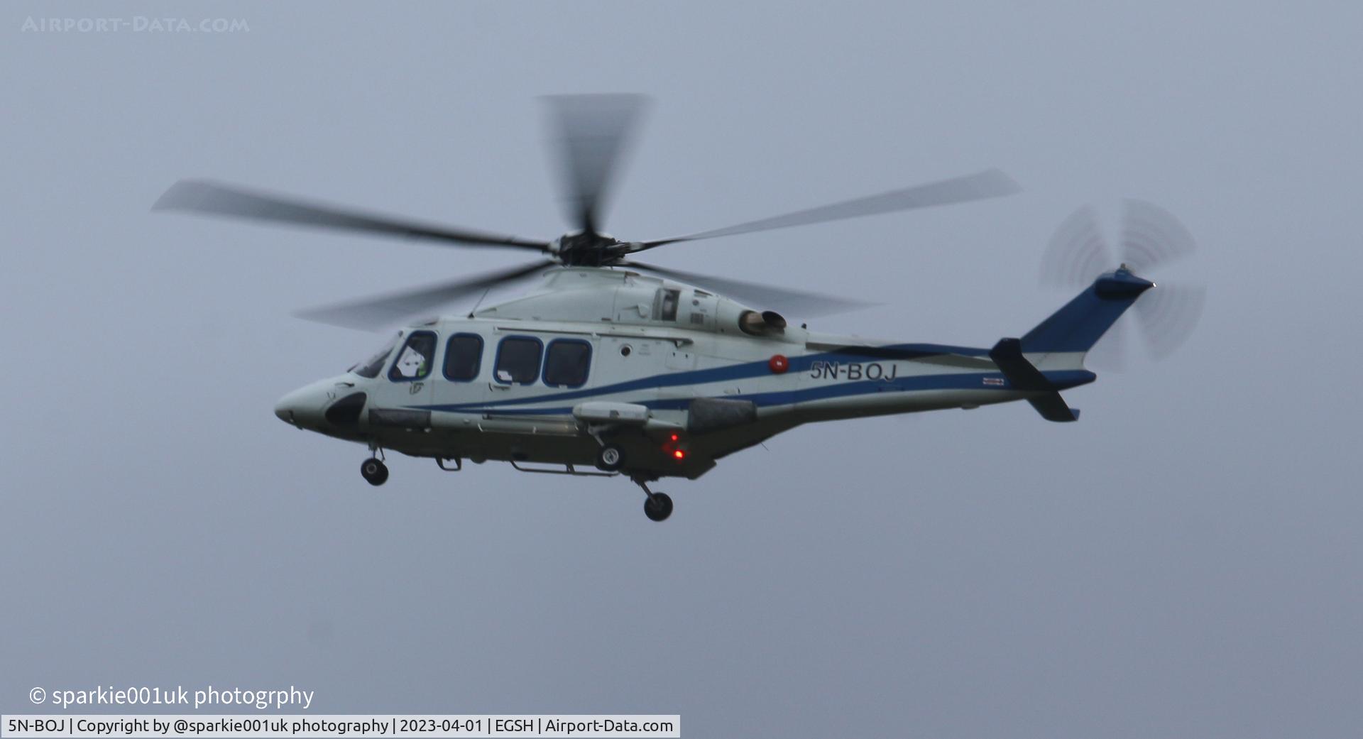 5N-BOJ, 2012 AgustaWestland AW-139 C/N 31385, Seen arriving at Norwich