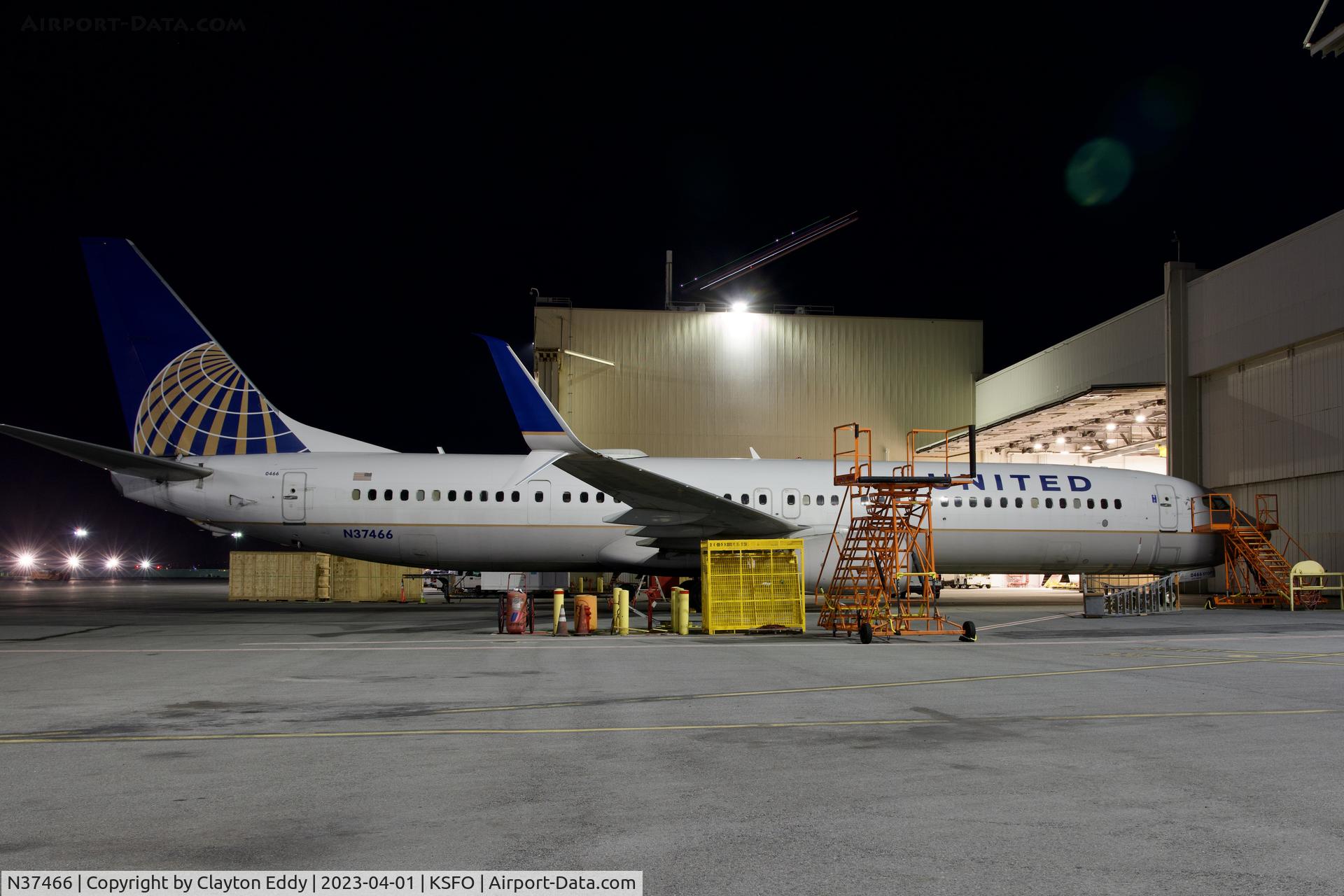 N37466, 2013 Boeing 737-924/ER C/N 31644, SFO 2023.