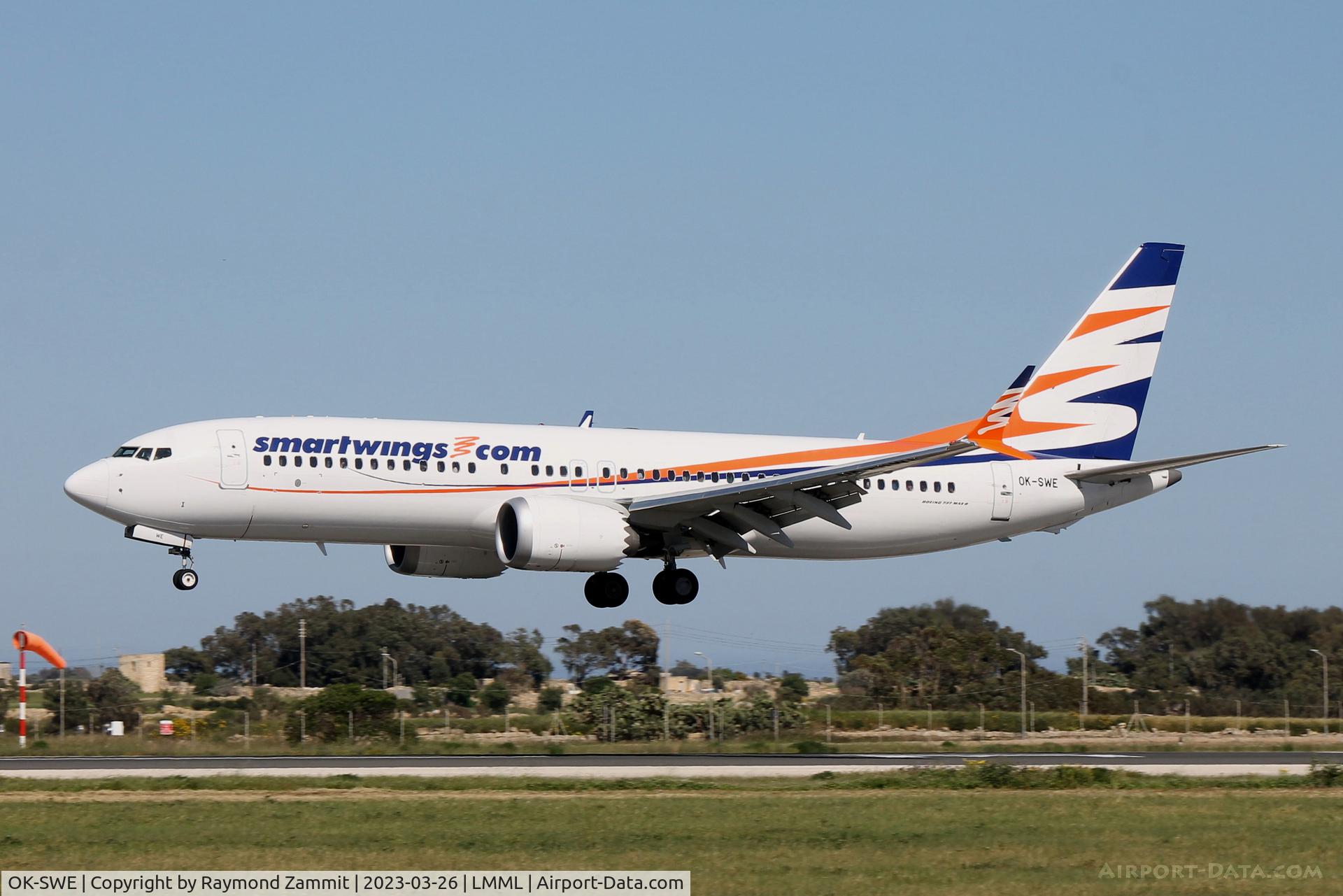 OK-SWE, 2018 Boeing 737-8 MAX C/N 64937, B737-8 MAX OK-SWE SmartWings