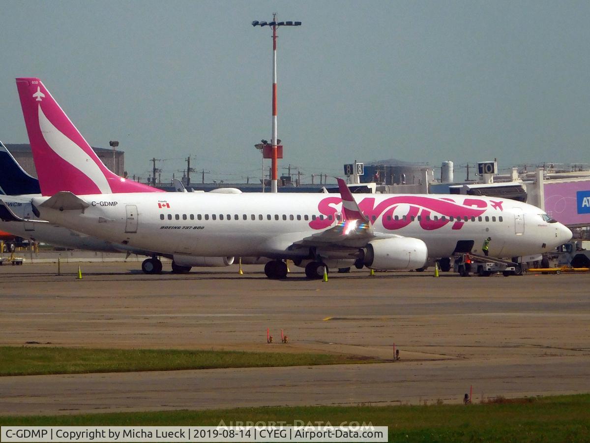 C-GDMP, 2015 Boeing 737-8CT C/N 60131, At Edmonton