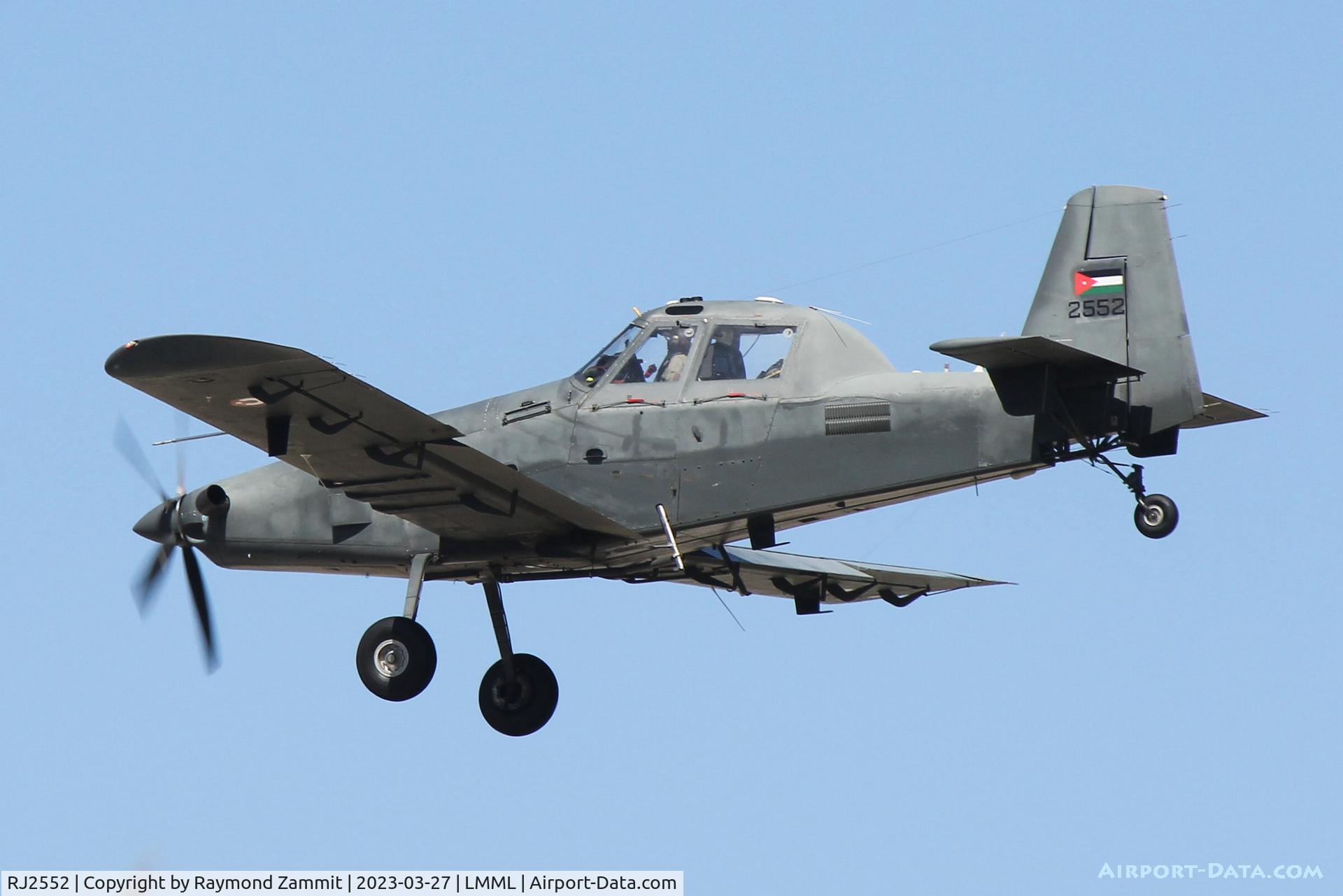 RJ2552, Air Tractor Inc AT-802 C/N 802-4004, Air Tractor AT-802 RJ2552 Royal Jordanian Air Force