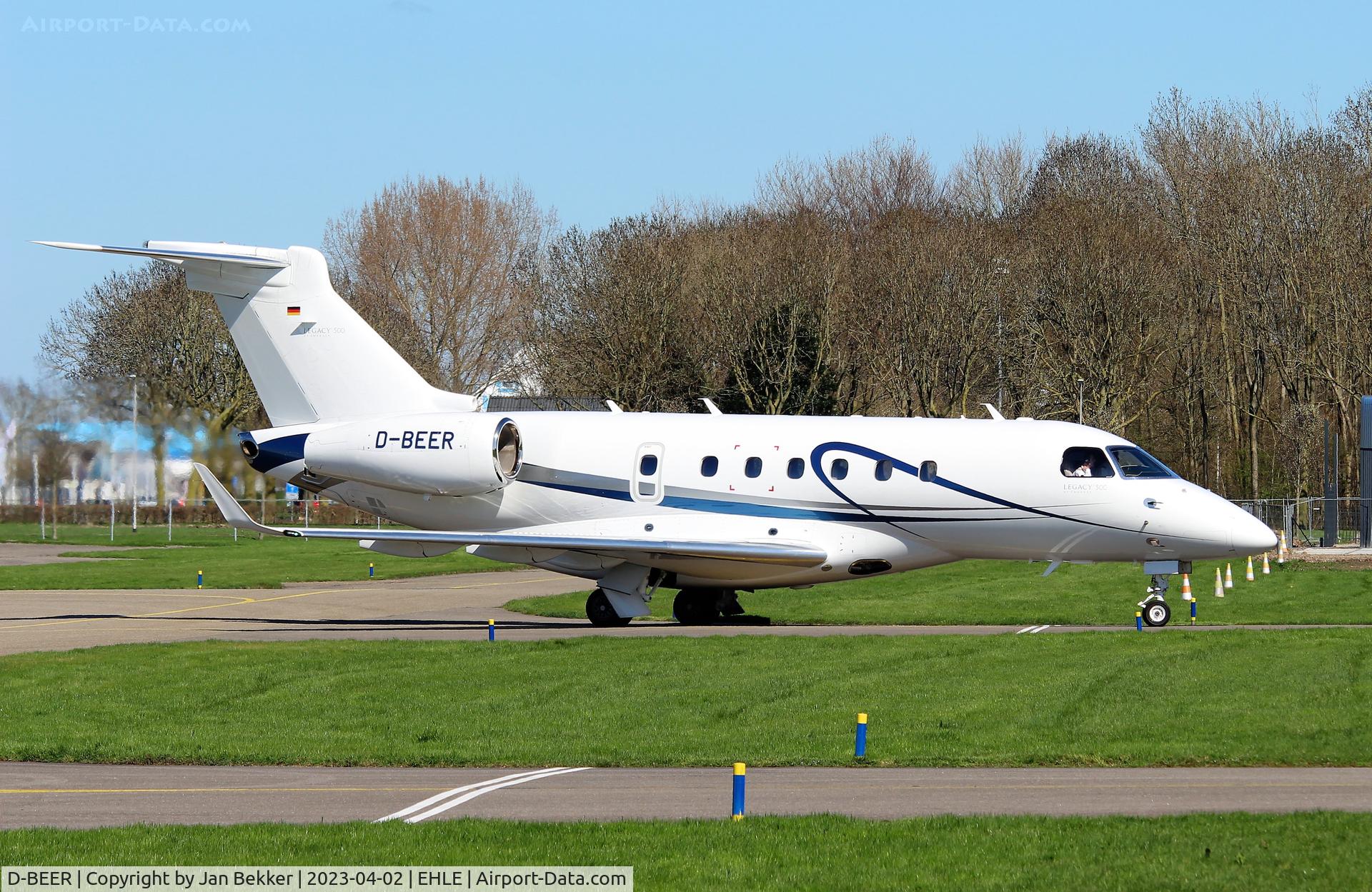 D-BEER, 2015 Embraer EMB-550 Legacy 500 C/N 55000031, Lelystad Airport for a new livery (VistaJet)