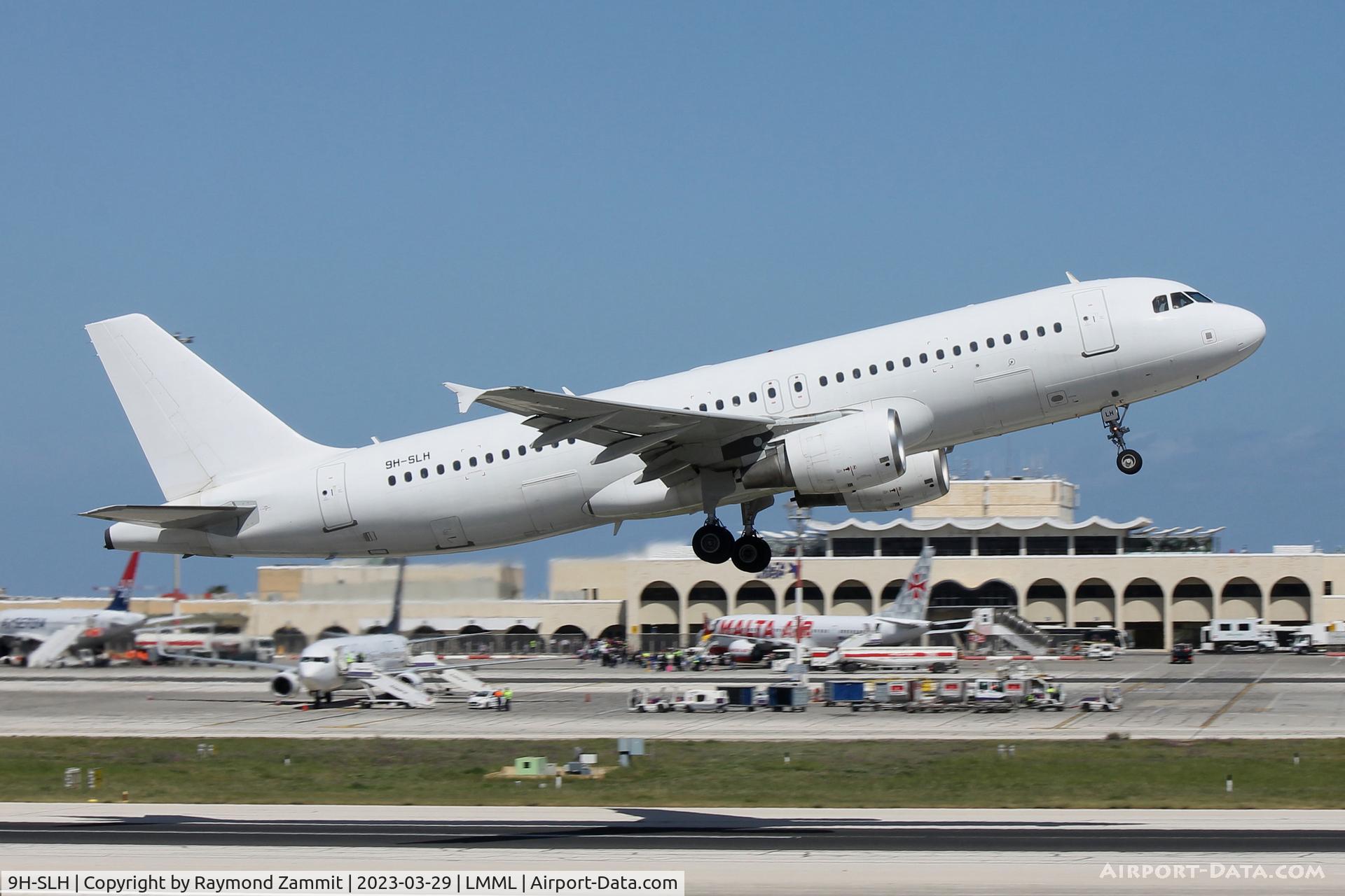 9H-SLH, Airbus A320-200 C/N 3425, A320 9H-SLH SmartLynx Malta