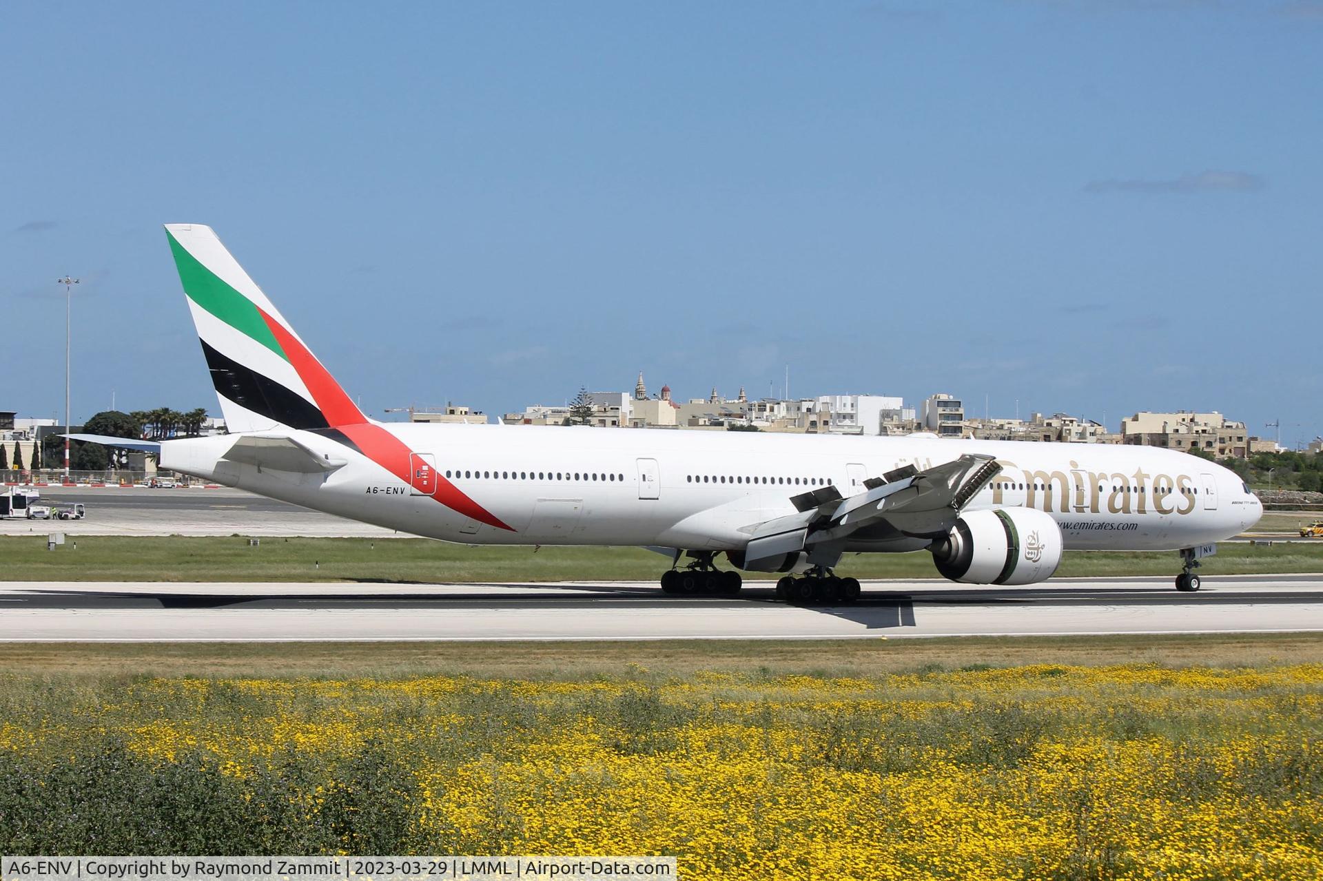 A6-ENV, 2014 Boeing 777-31H/ER C/N 41386, B777 A6-ENV Emirates Airlines