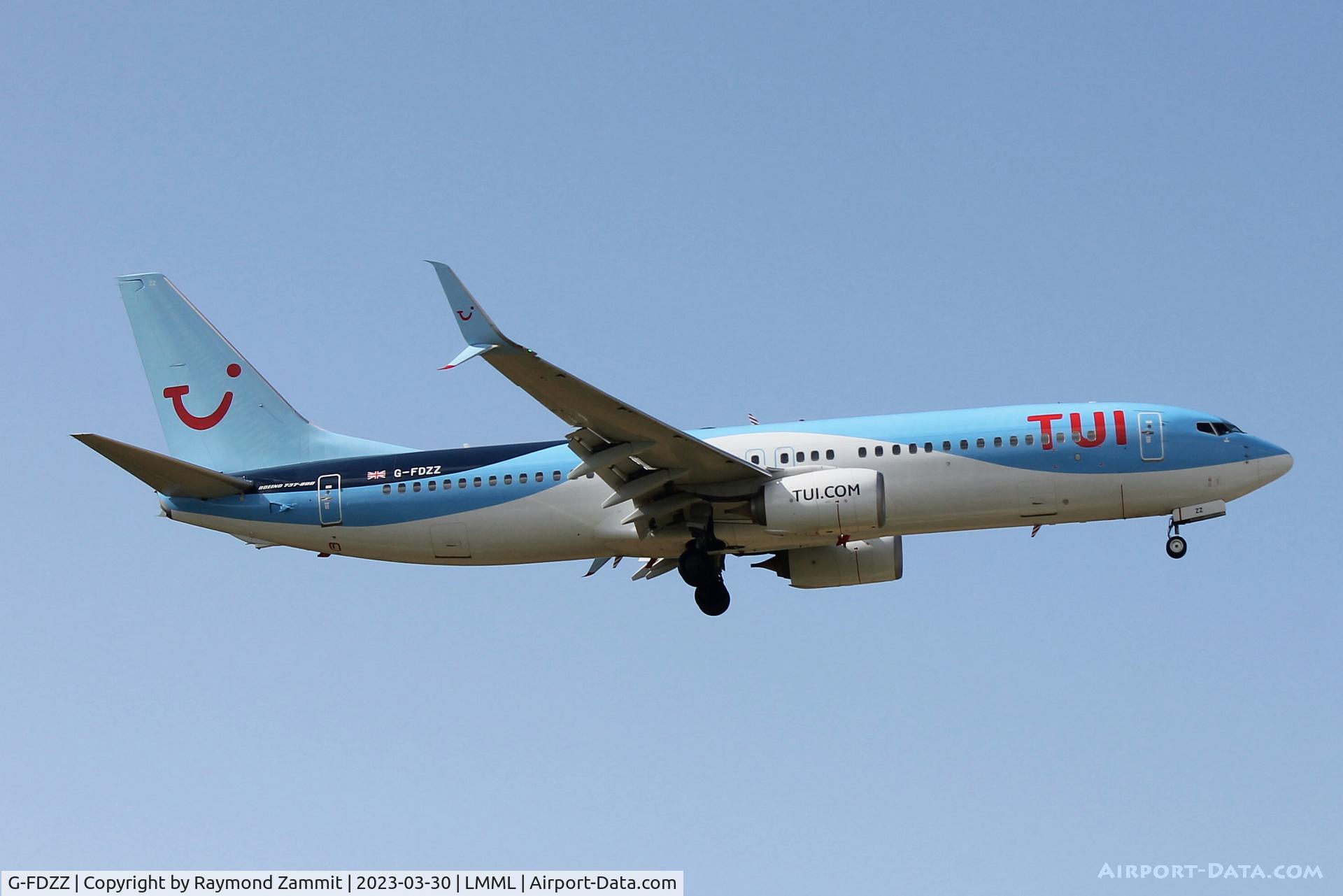 G-FDZZ, 2011 Boeing 737-8K5 C/N 37262, B737-800 G-FDZZ TUIFly