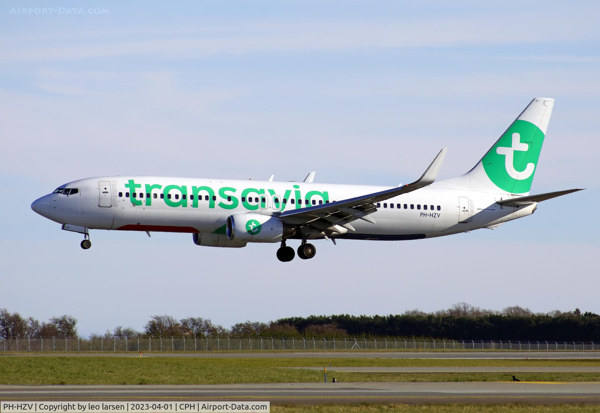 PH-HZV, 2002 Boeing 737-8K2 C/N 30650, Copenhagen 1.4.2023