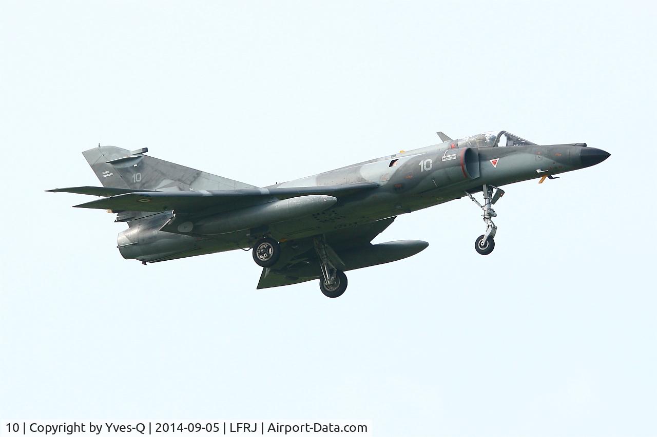 10, Dassault Super Etendard C/N 10, Dassault Super Etendard SEM, On final rwy 08, Landivisiau naval air base  (LFRJ)