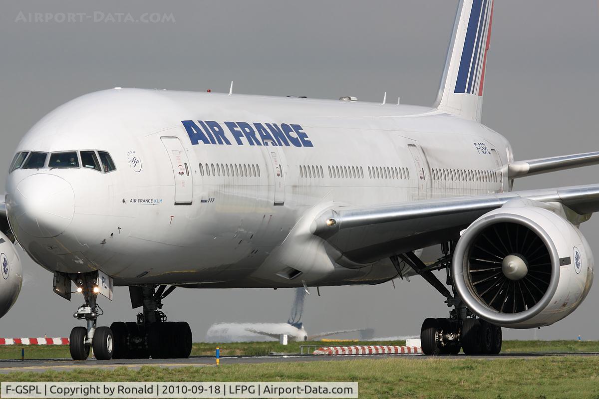 F-GSPL, 2000 Boeing 777-228/ER C/N 30457, at cdg
