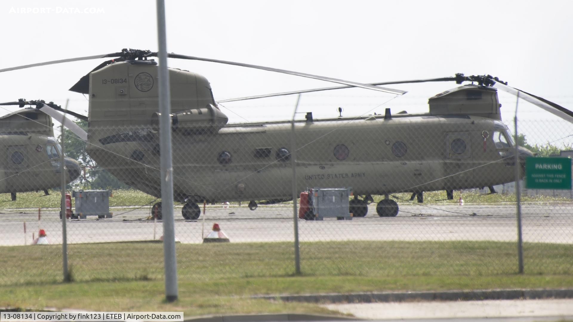 13-08134, Boeing CH-47F Chinook C/N M8134, Chinook