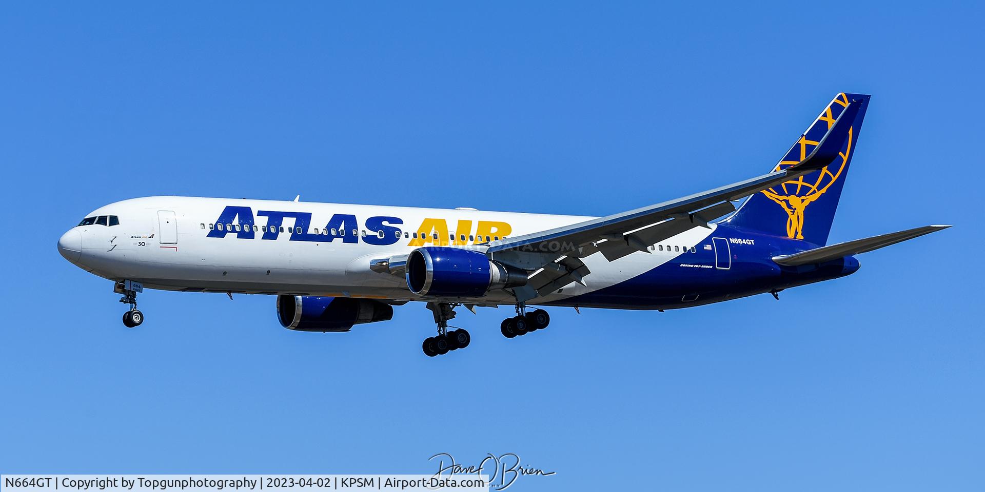 N664GT, 1994 Boeing 767-31B(ER) C/N 26259, GIANT8035 in for a quick Custom clear & Fill up.