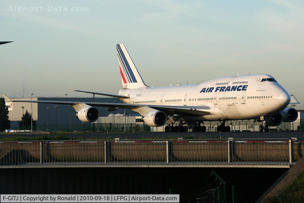 F-GITJ, 2004 Boeing 747-428 C/N 32871, at cdg