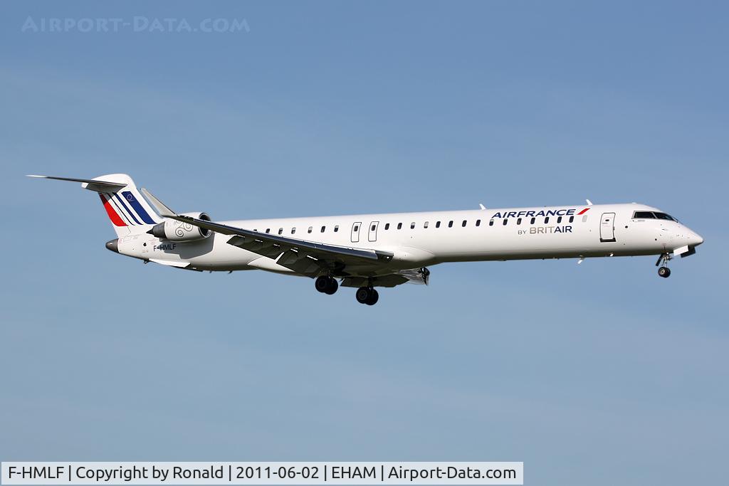 F-HMLF, 2010 Bombardier CRJ-1000EL NG (CL-600-2E25) C/N 19010, at spl