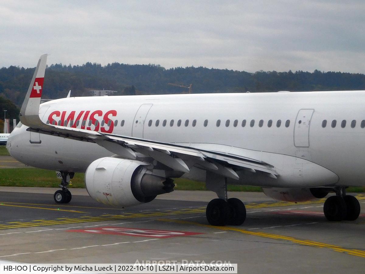 HB-IOO, 2016 Airbus A321-212 C/N 7007, At Zurich