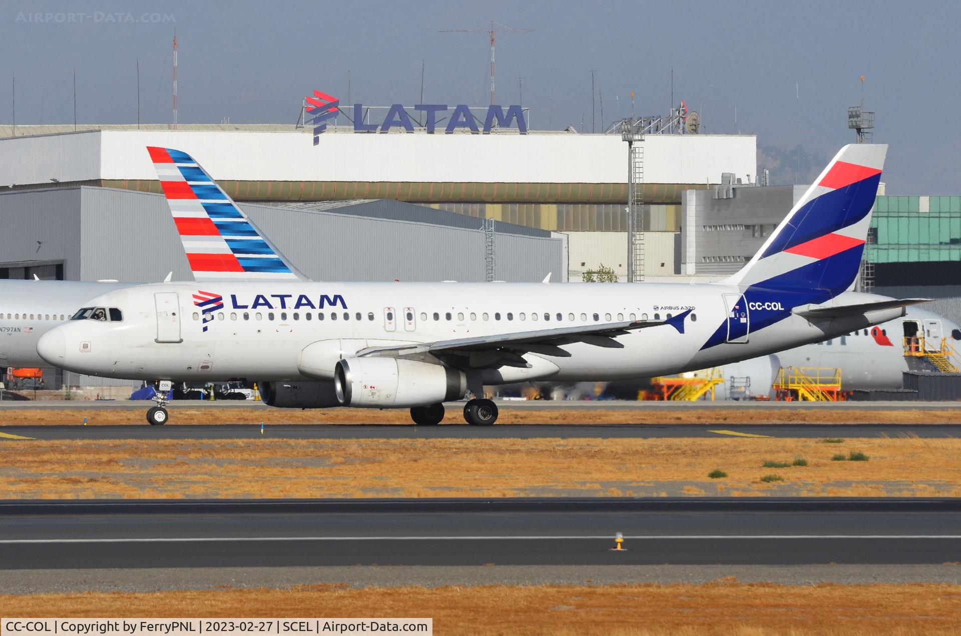 CC-COL, 2001 Airbus A320-233 C/N 1568, Latam A320 taxying