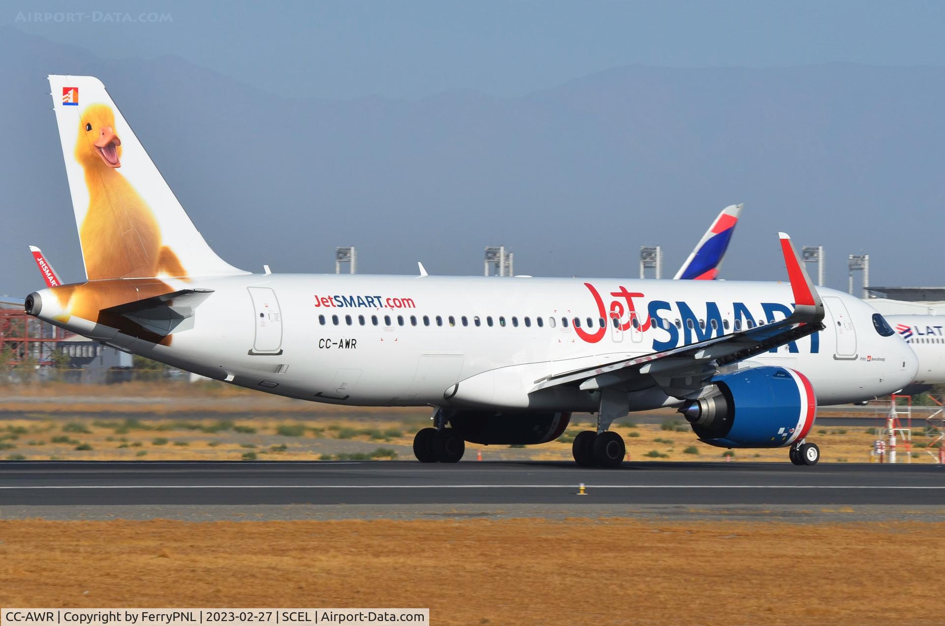 CC-AWR, 2022 Airbus A320-271N C/N 10788, JetSmart A320N departing