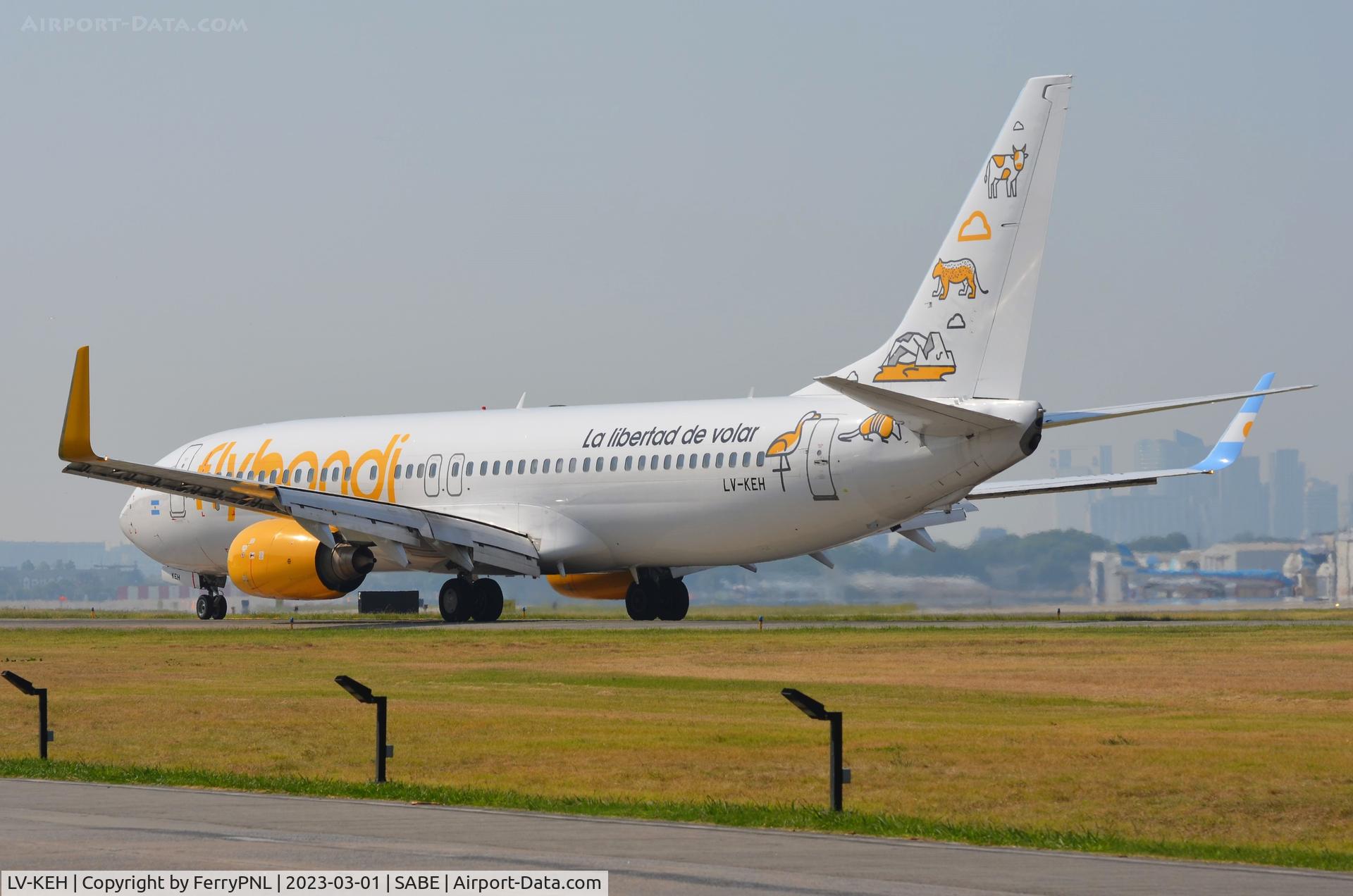 LV-KEH, 2010 Boeing 737-8U3 C/N 30150, Bondi B738