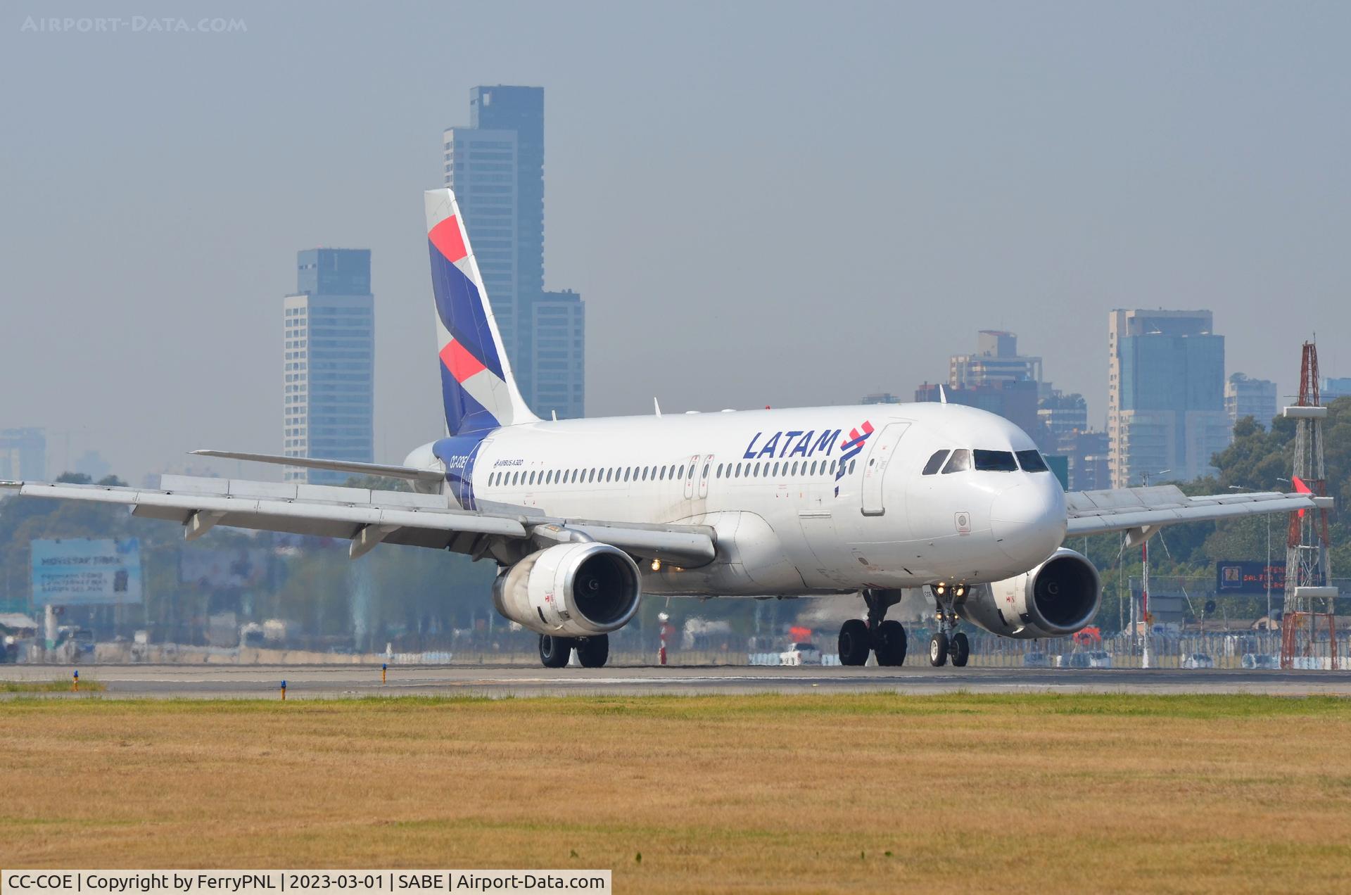 CC-COE, 2000 Airbus A320-233 C/N 1351, Arrival of Latam A320