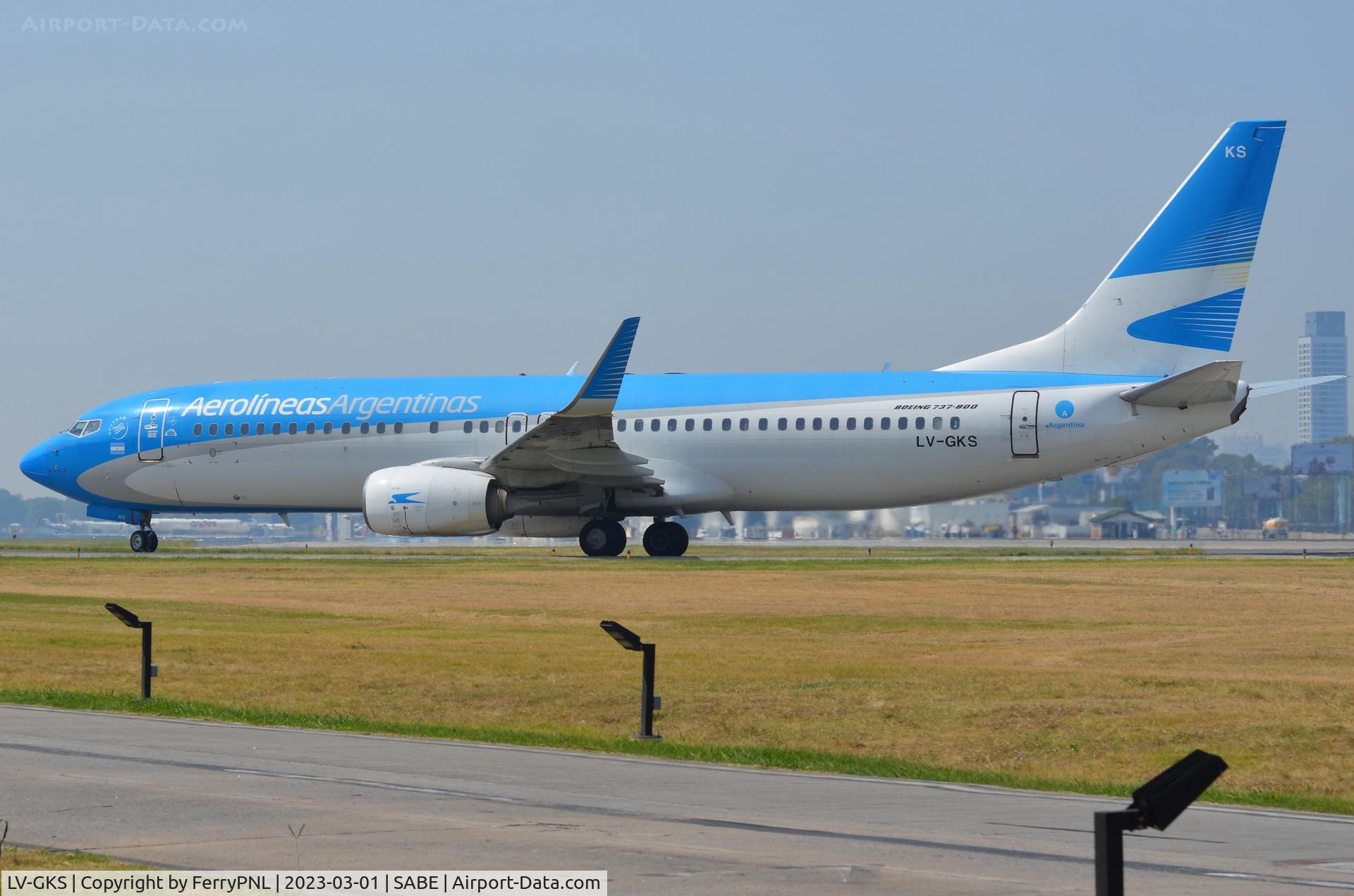 LV-GKS, 2016 Boeing 737-887 C/N 60491, AR B738