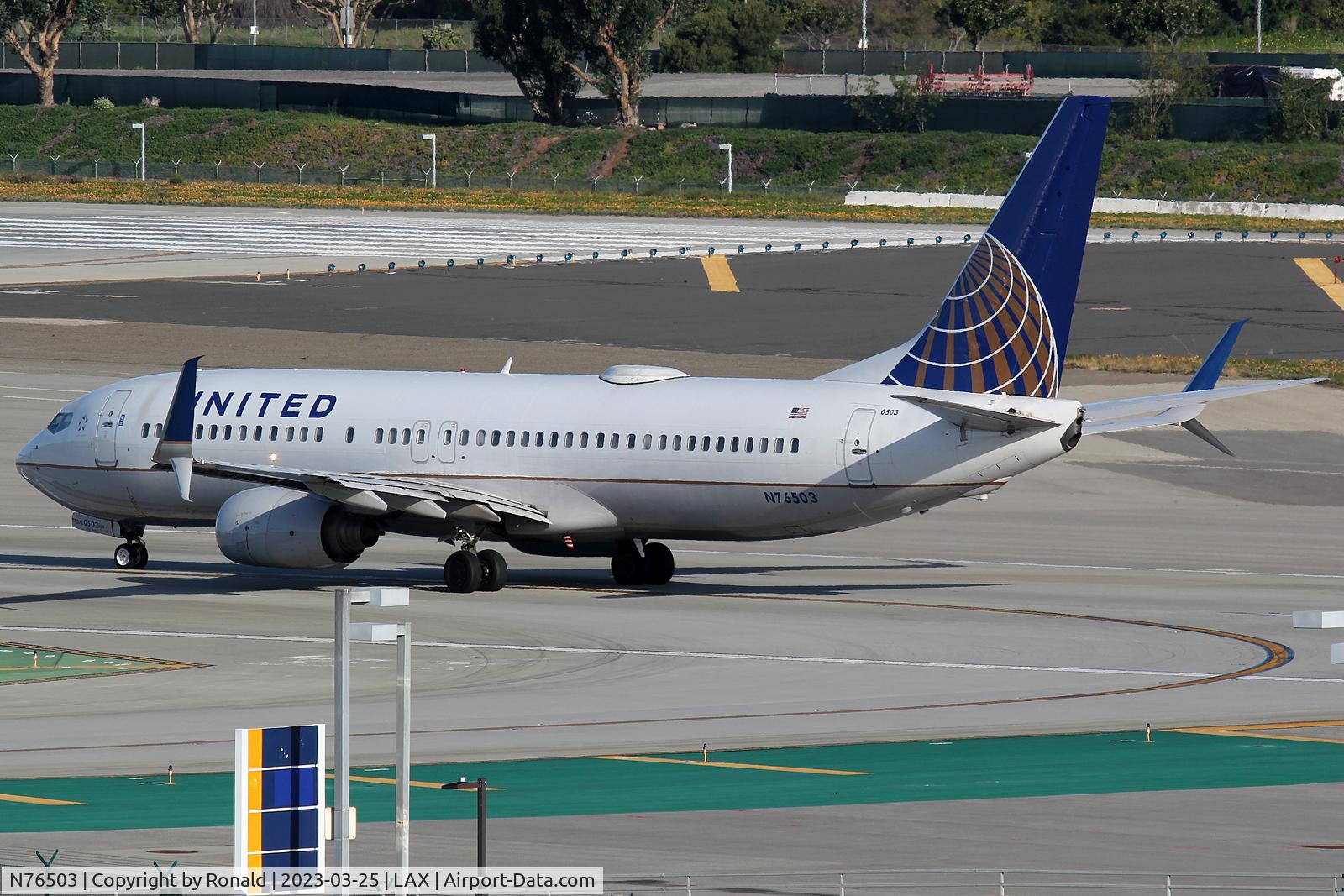 N76503, 2006 Boeing 737-824 C/N 33461, at lax