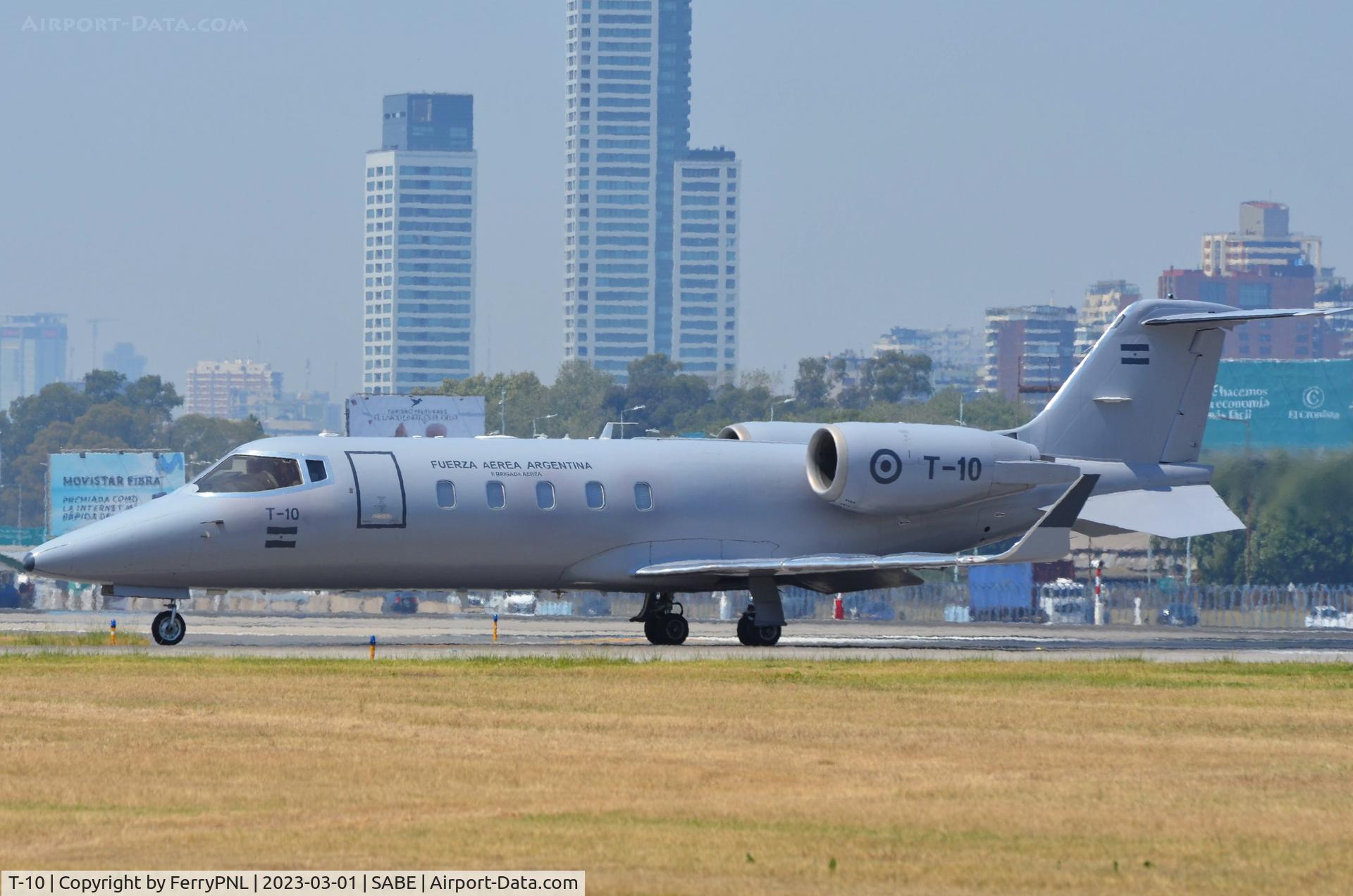 T-10, 1998 Learjet 60 C/N 60-140, Arrival of an Air Force Lj60