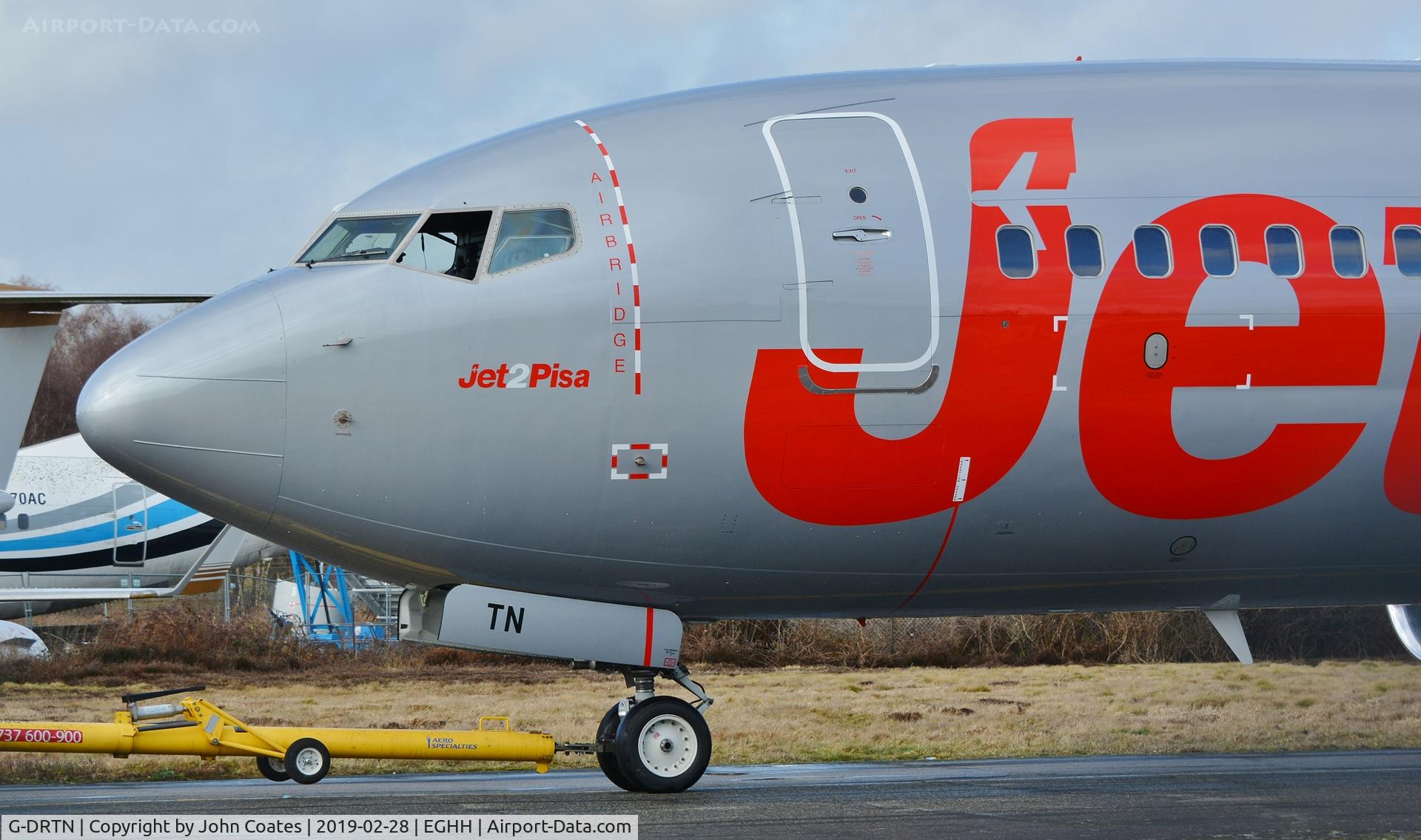 G-DRTN, 2002 Boeing 737-86N C/N 32735, Front closeup
