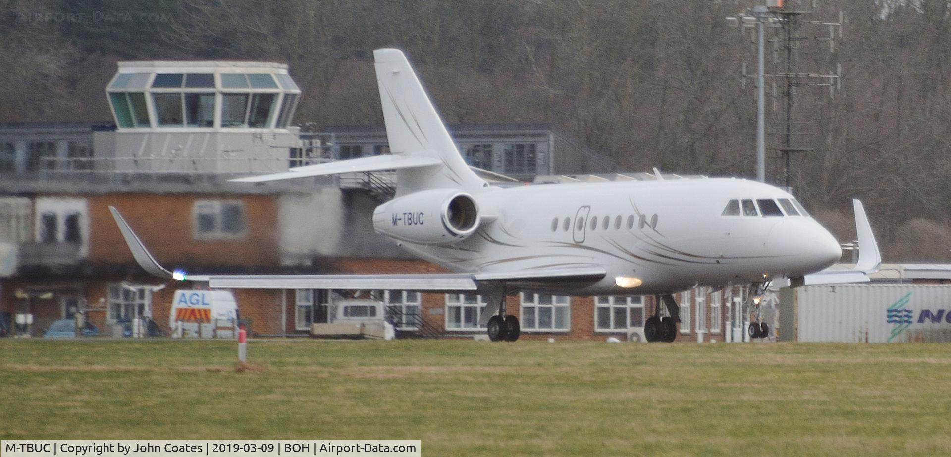 M-TBUC, 2009 Dassault Falcon 2000LX C/N 199, Arriving on 26