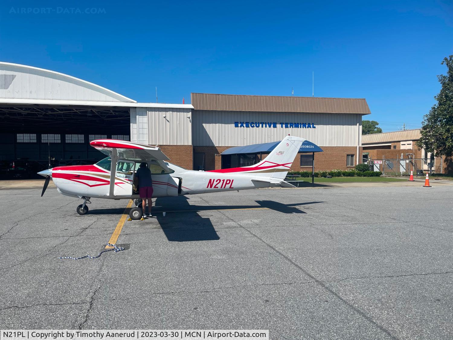 N21PL, 1984 Cessna R182 Skylane RG C/N R182-01983, 1984 Cessna R182, c/n: R18201983, Fuel stop and museum visit enroute to Sun 'n Fun 2023