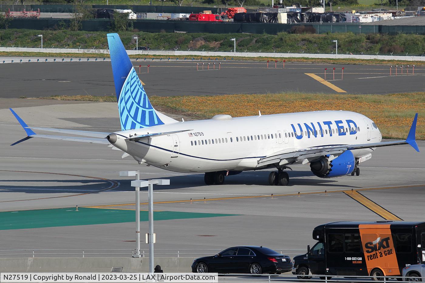 N27519, 2019 Boeing 737-9 MAX C/N 43459, at lax