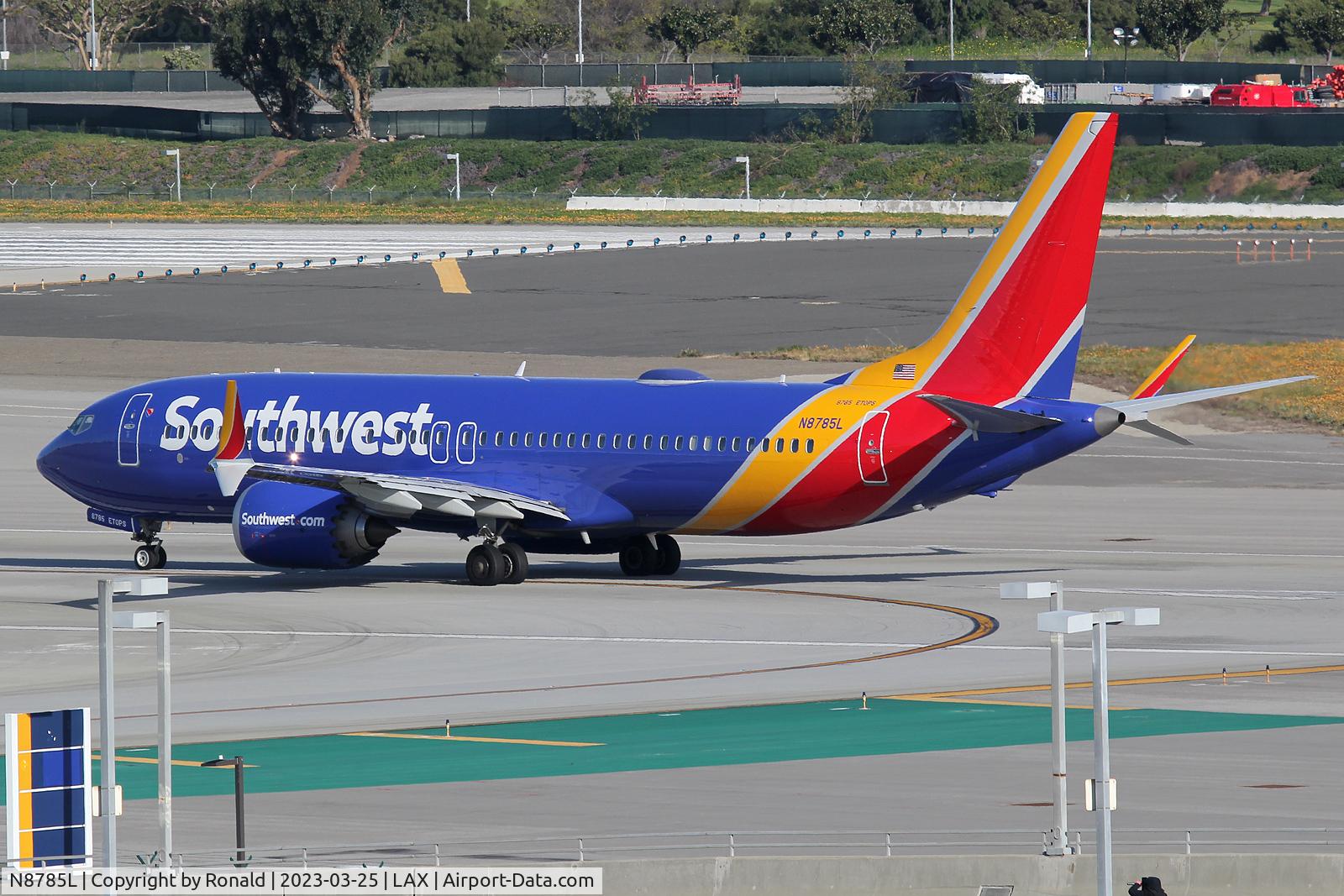 N8785L, 2022 Boeing 737-8 MAX C/N 67755, at lax