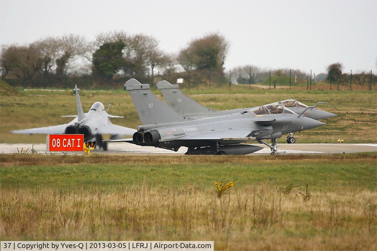 37, 2012 Dassault Rafale M C/N 37, Dassault Rafale M,  Holding point rwy 08, Landivisiau naval air base (LFRJ)