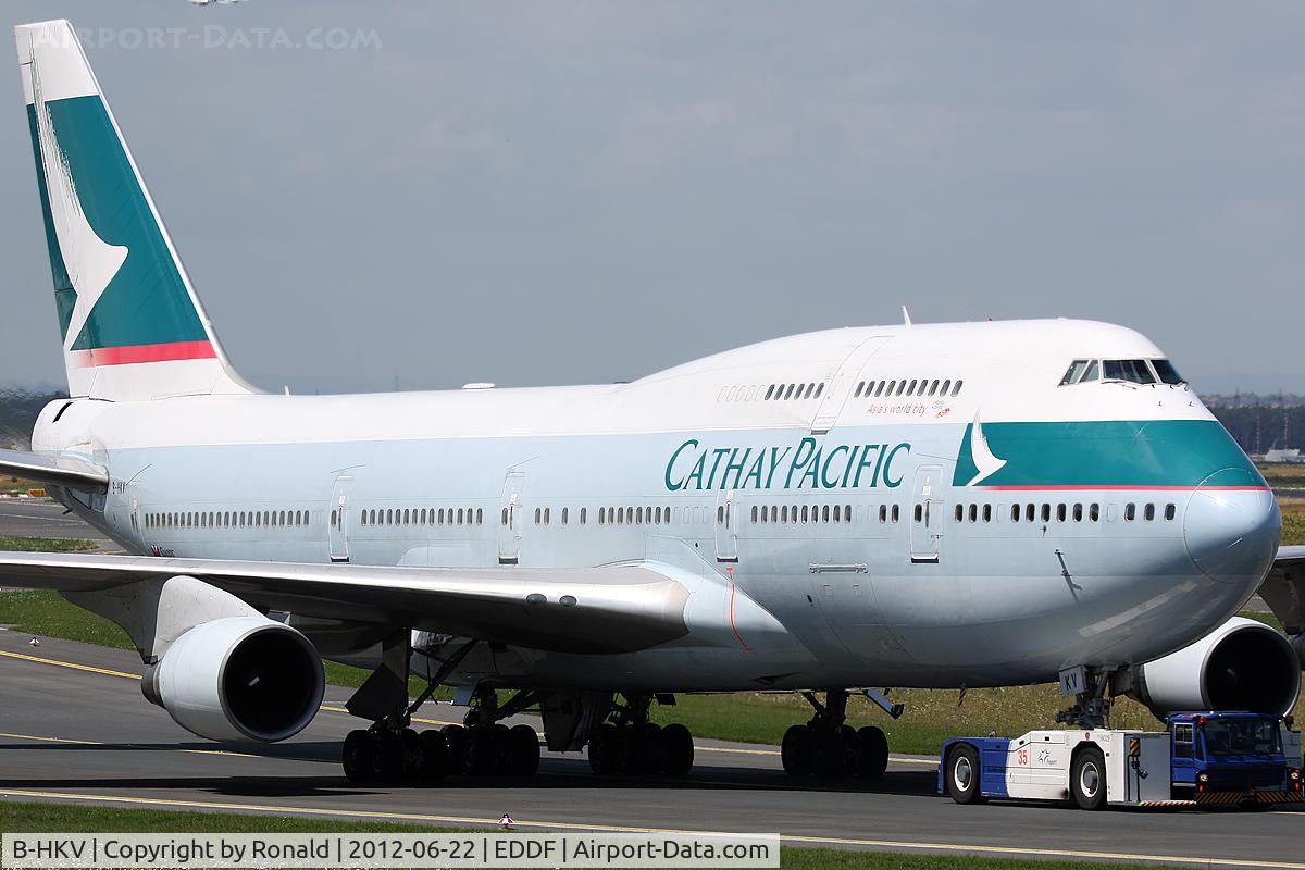 B-HKV, Boeing 747-412 C/N 26552, at fra