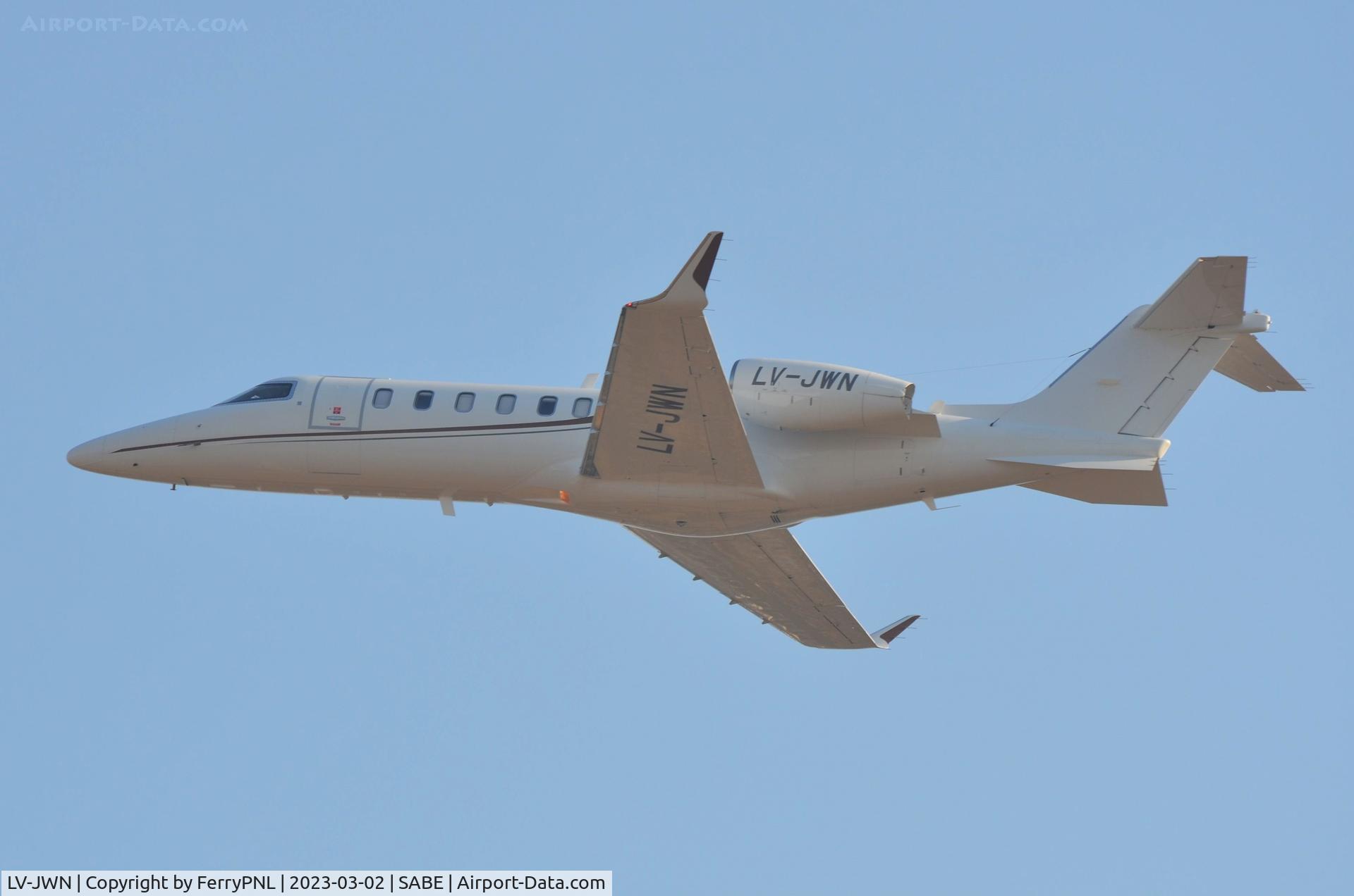LV-JWN, 2021 Learjet 75 C/N 45-600, Gobierno de Catamarca Learjet 75 taking-off