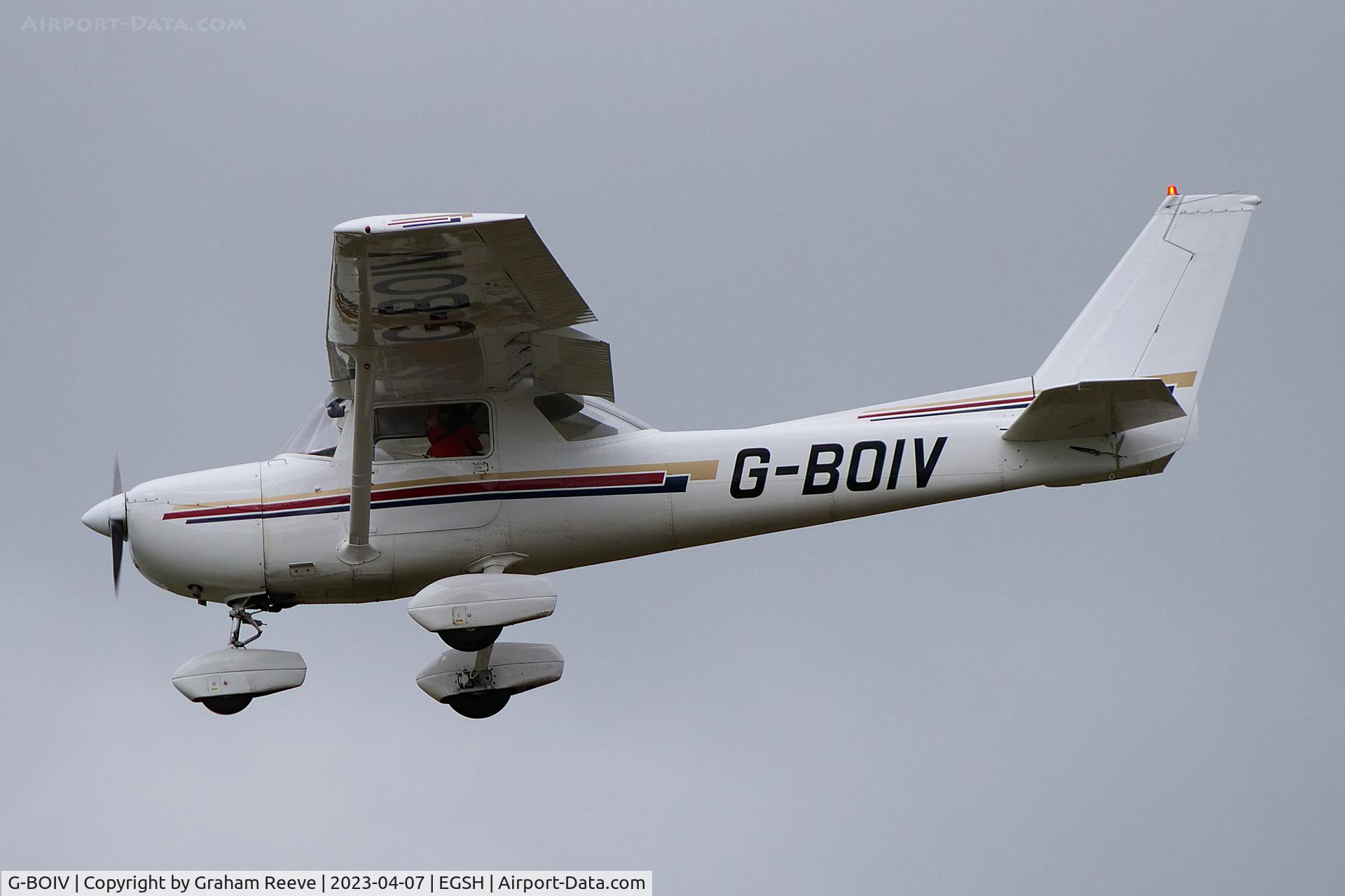 G-BOIV, 1976 Cessna 150M C/N 150-78620, Landing at Norwich.