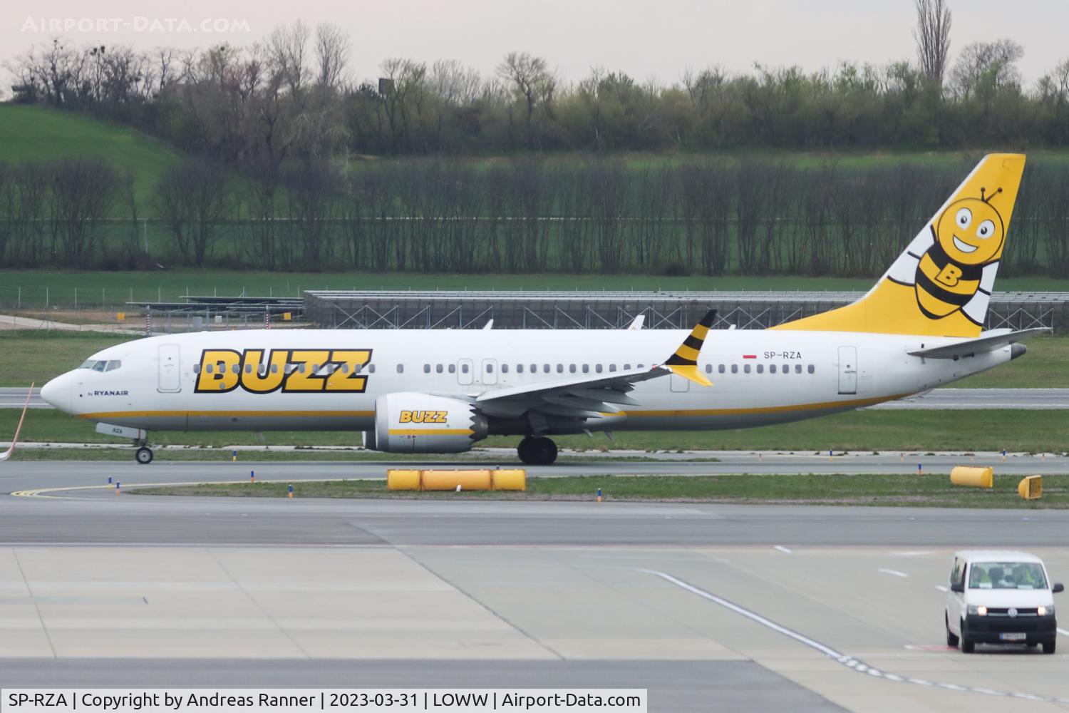 SP-RZA, Boeing 737-8 MAX C/N 62314, Buzz Boeing 737