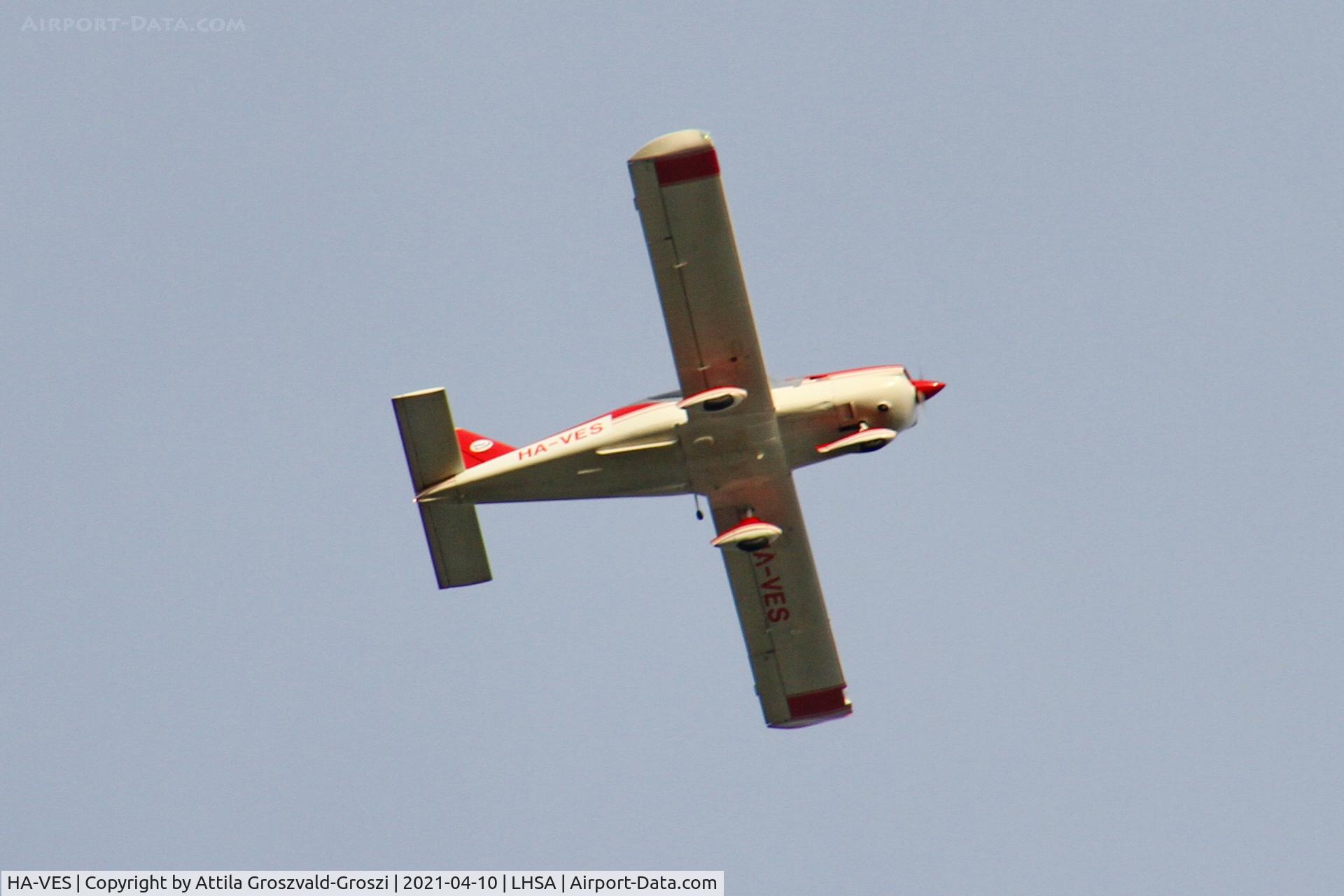 HA-VES, 1980 Socata TB-9 Tampico C/N 127, LHSA - in the airspace of Szentkirályszabadja airport, Hungary