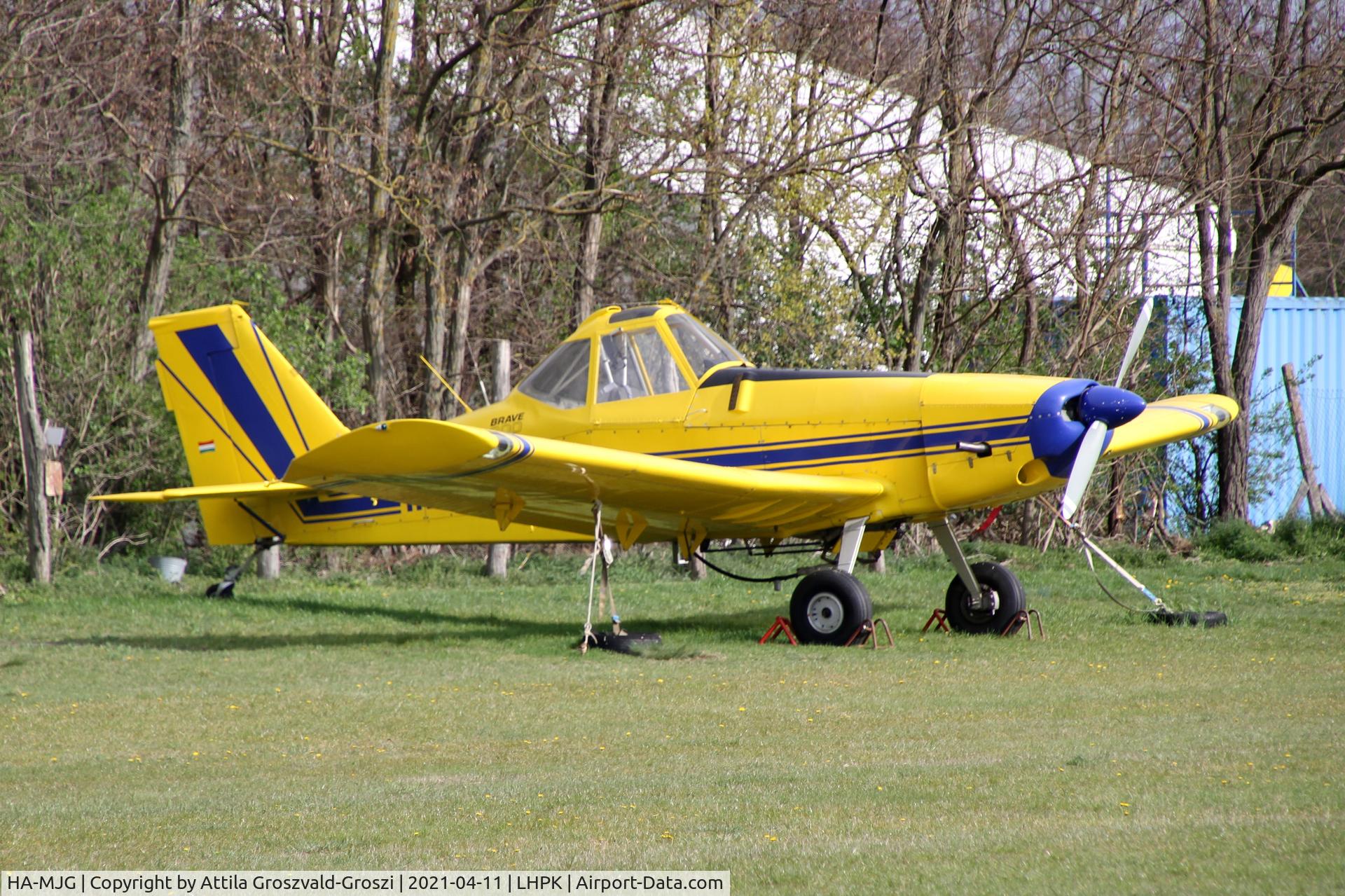 HA-MJG, 1978 Piper PA-36-300 Pawnee Brave C/N 36-7860088, LHPK - Siófok-Kiliti, Papkutapuszta Airport, Hungary