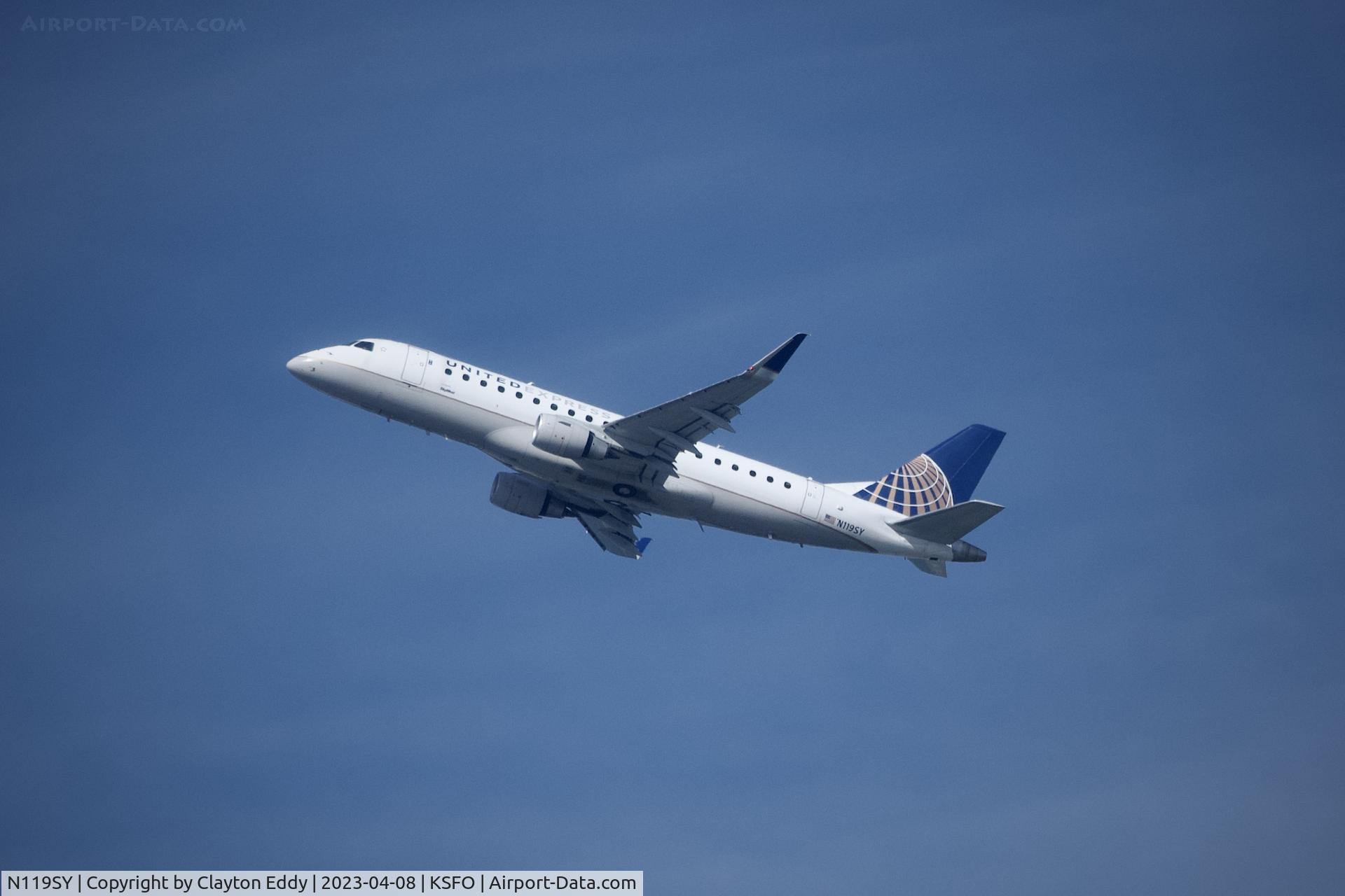 N119SY, 2014 Embraer 175LR (ERJ-170-200LR) C/N 17000421, SFO 2023.