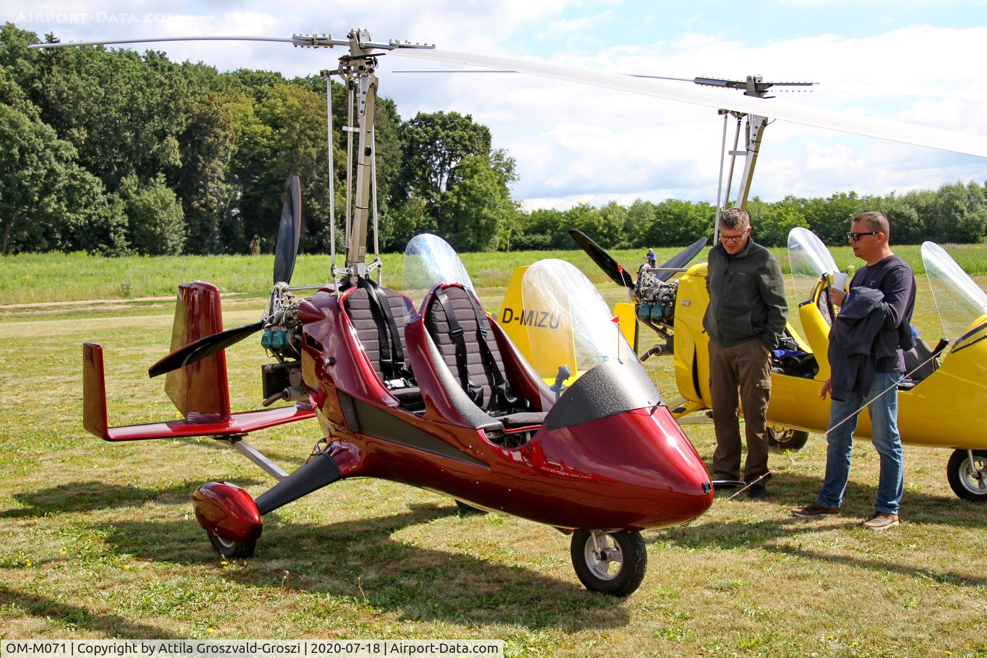 OM-M071, 2012 Halley Apollo Gyro AG1 C/N 260912, Becsehely, Mura Airport. Mura Cup 2020, Hungary
