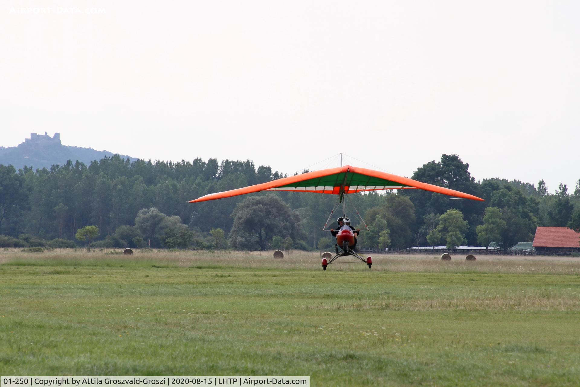 01-250, 1996 Halley Apollo CX-M Racer GT C/N 280396/280296, LHTP - Tapolca Airport, Hungary