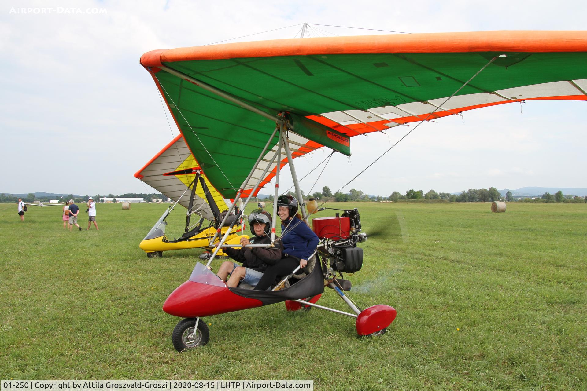 01-250, 1996 Halley Apollo CX-M Racer GT C/N 280396/280296, LHTP - Tapolca Airport, Hungary
