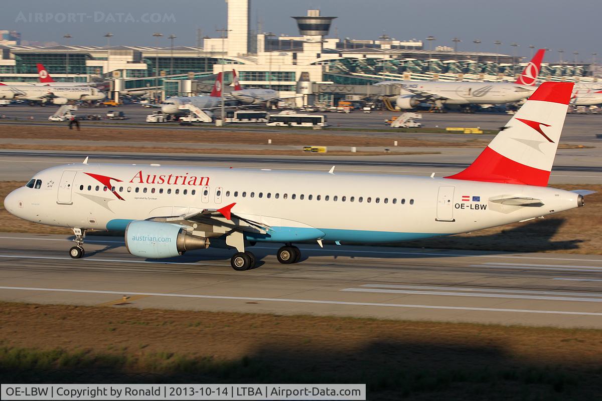 OE-LBW, 2001 Airbus A320-214 C/N 1678, at ist