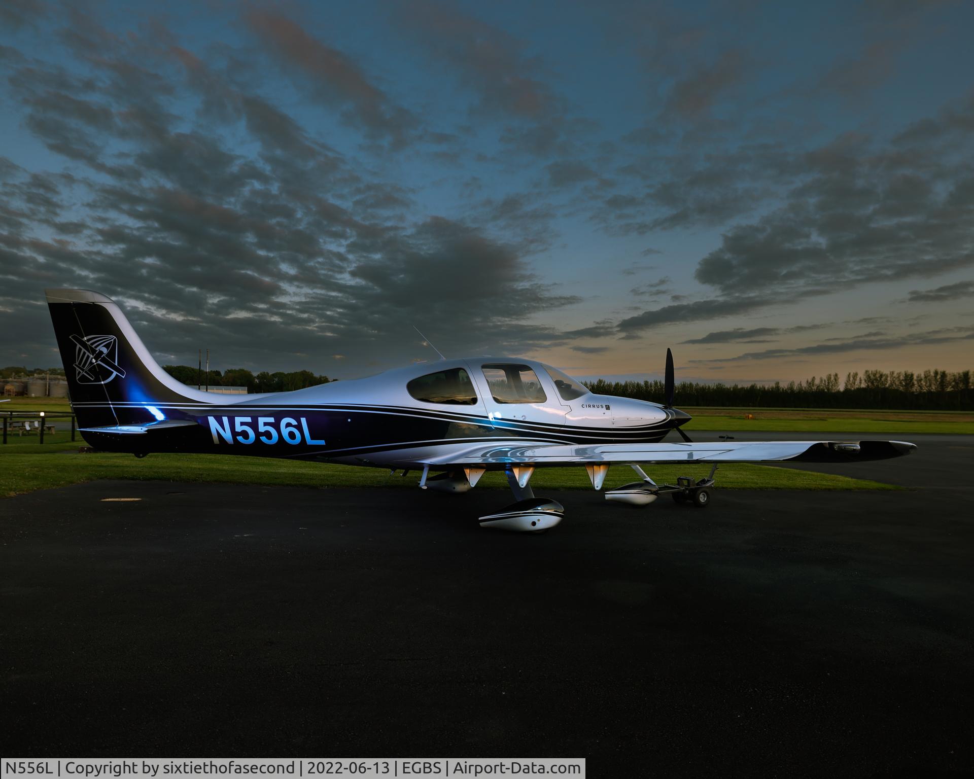 N556L, 2001 Cirrus SR22 C/N 0132, November 556 Lima at Shobdon International