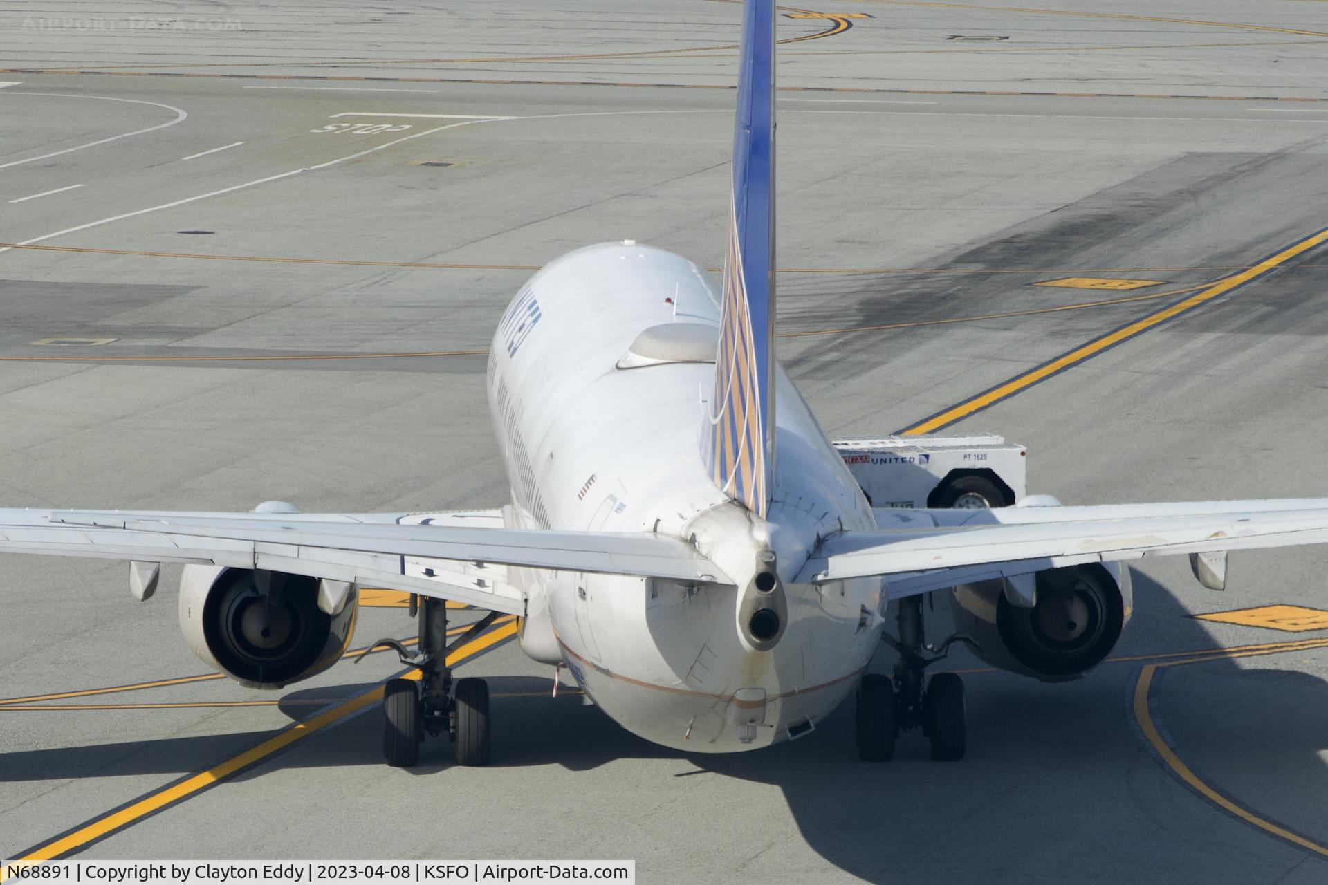 N68891, 2015 Boeing 737-924/ER C/N 42196, SFO 2023.