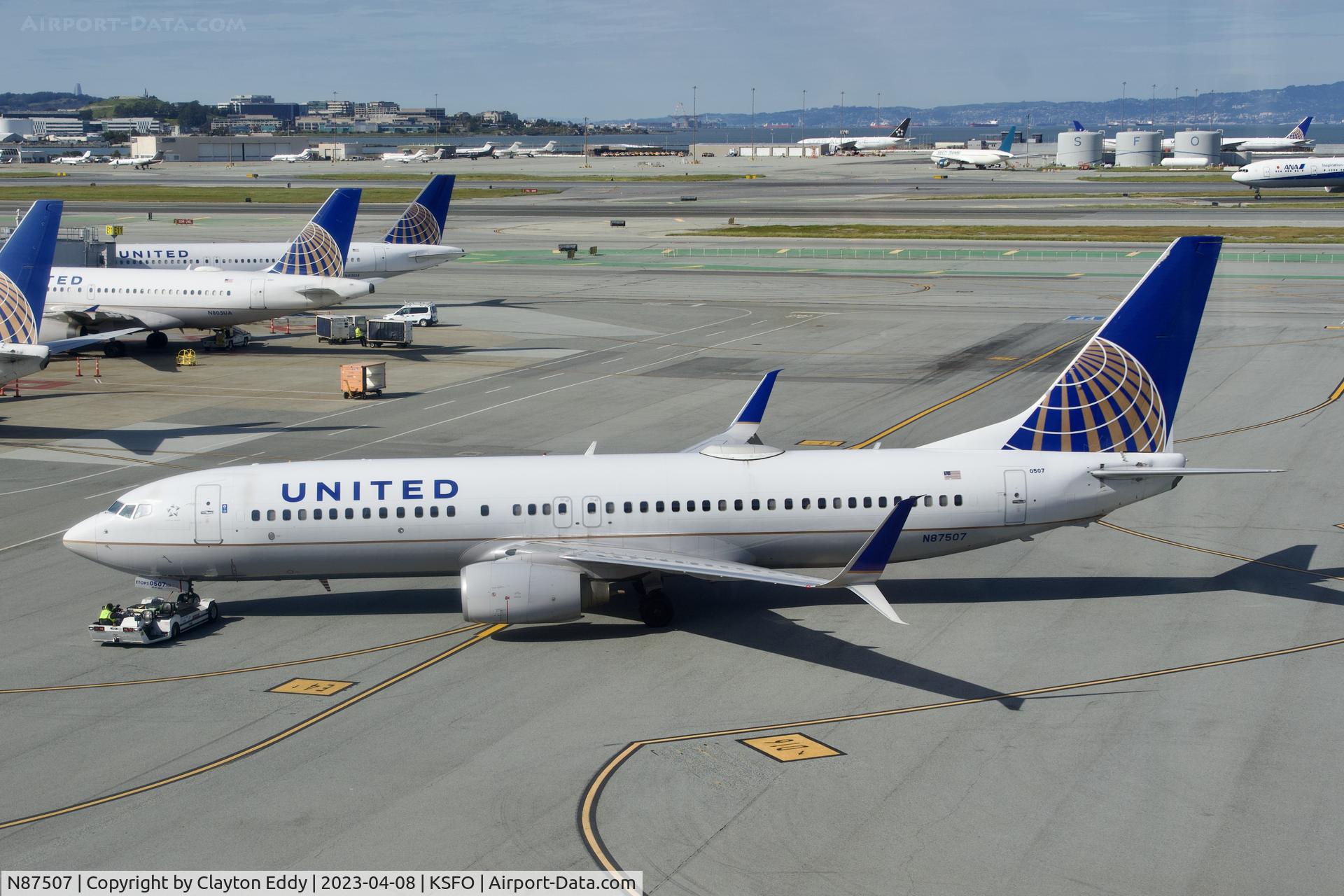 N87507, 2008 Boeing 737-824 C/N 31637, SFO 2023.
