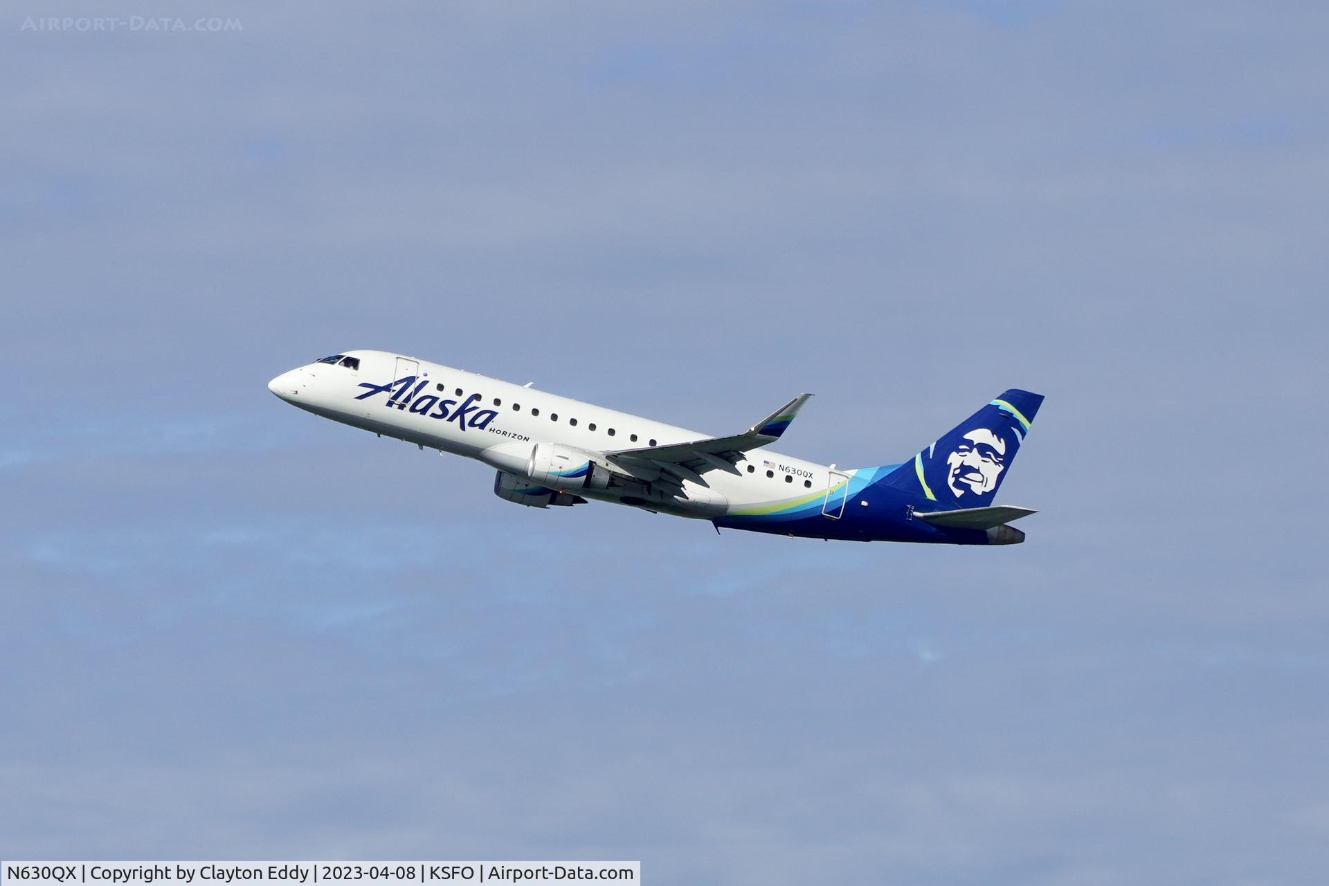N630QX, 2017 Embraer 175LR (ERJ-170-200LR) C/N 17000684, SFO 2023.