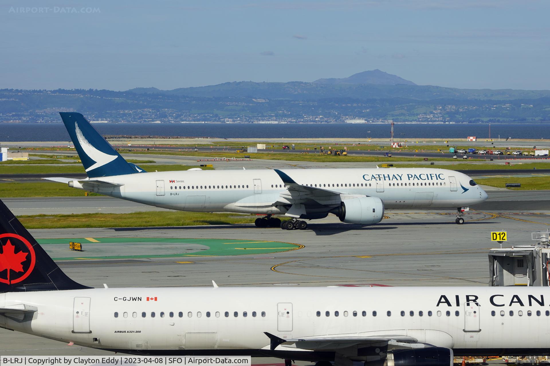 B-LRJ, 2016 Airbus A350-941 C/N 061, SFO 2023.